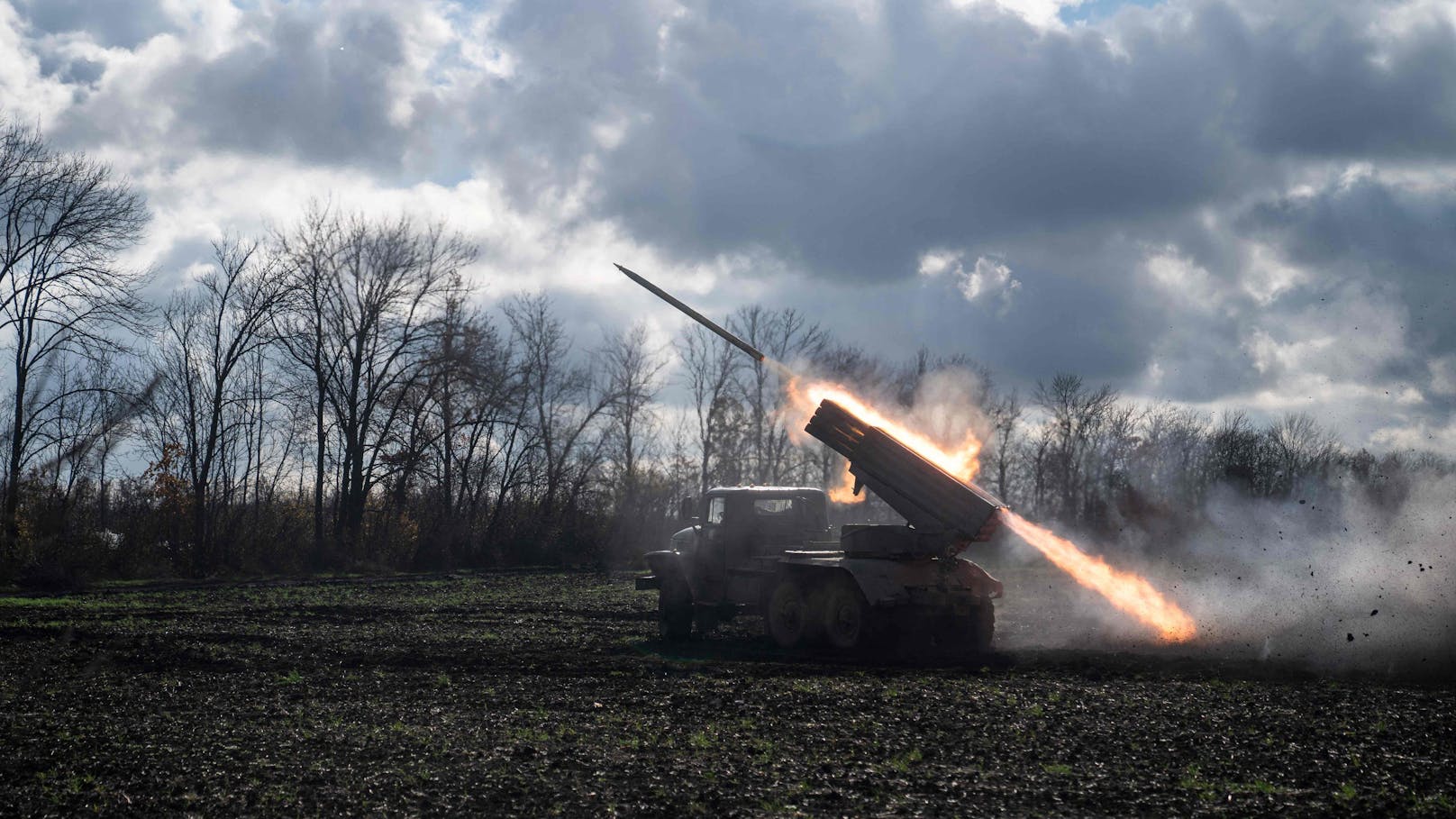 Russland hat am Dienstag eine massive Angriffswelle auf die Ukraine gestartet.