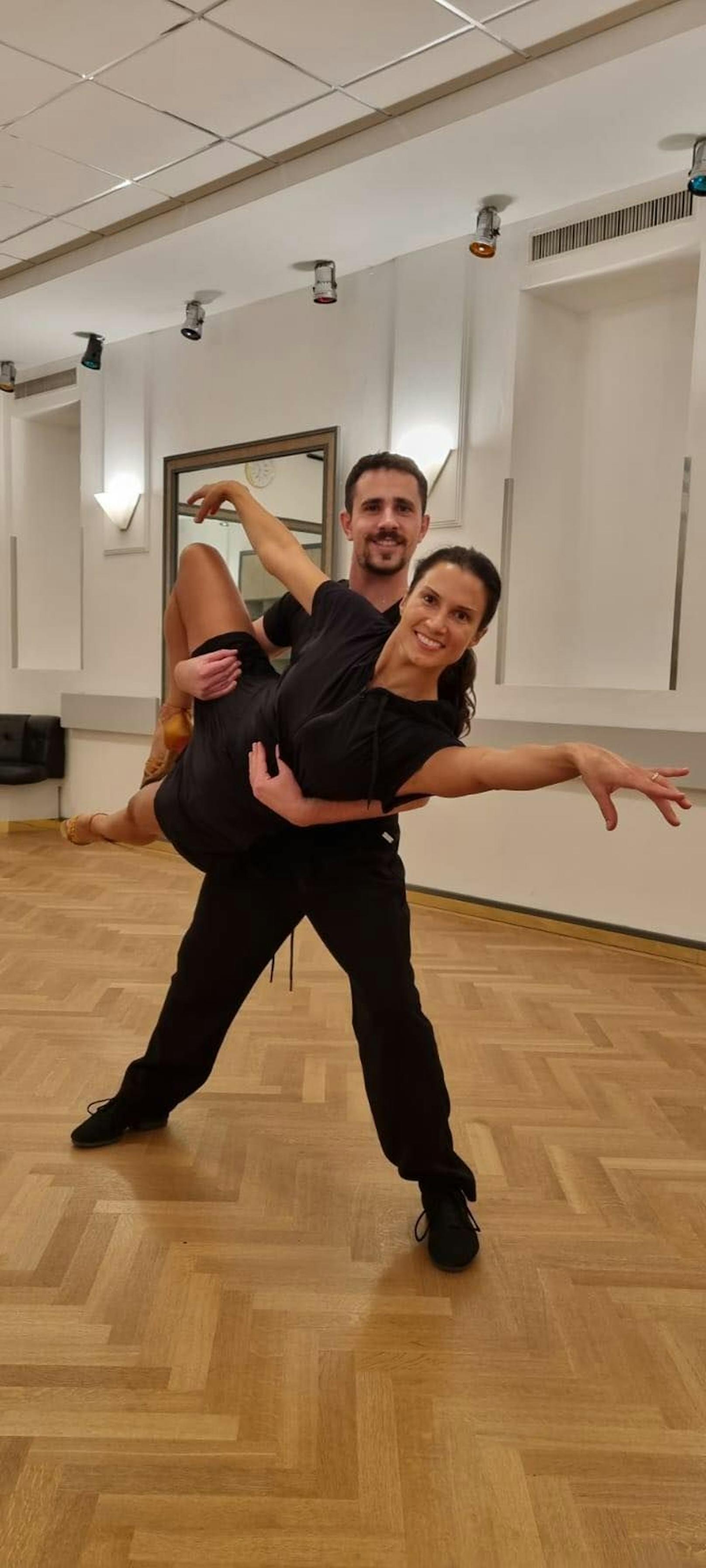 Kristina Worseg mit ihrem Tanzpartner Peppe Incatasciato