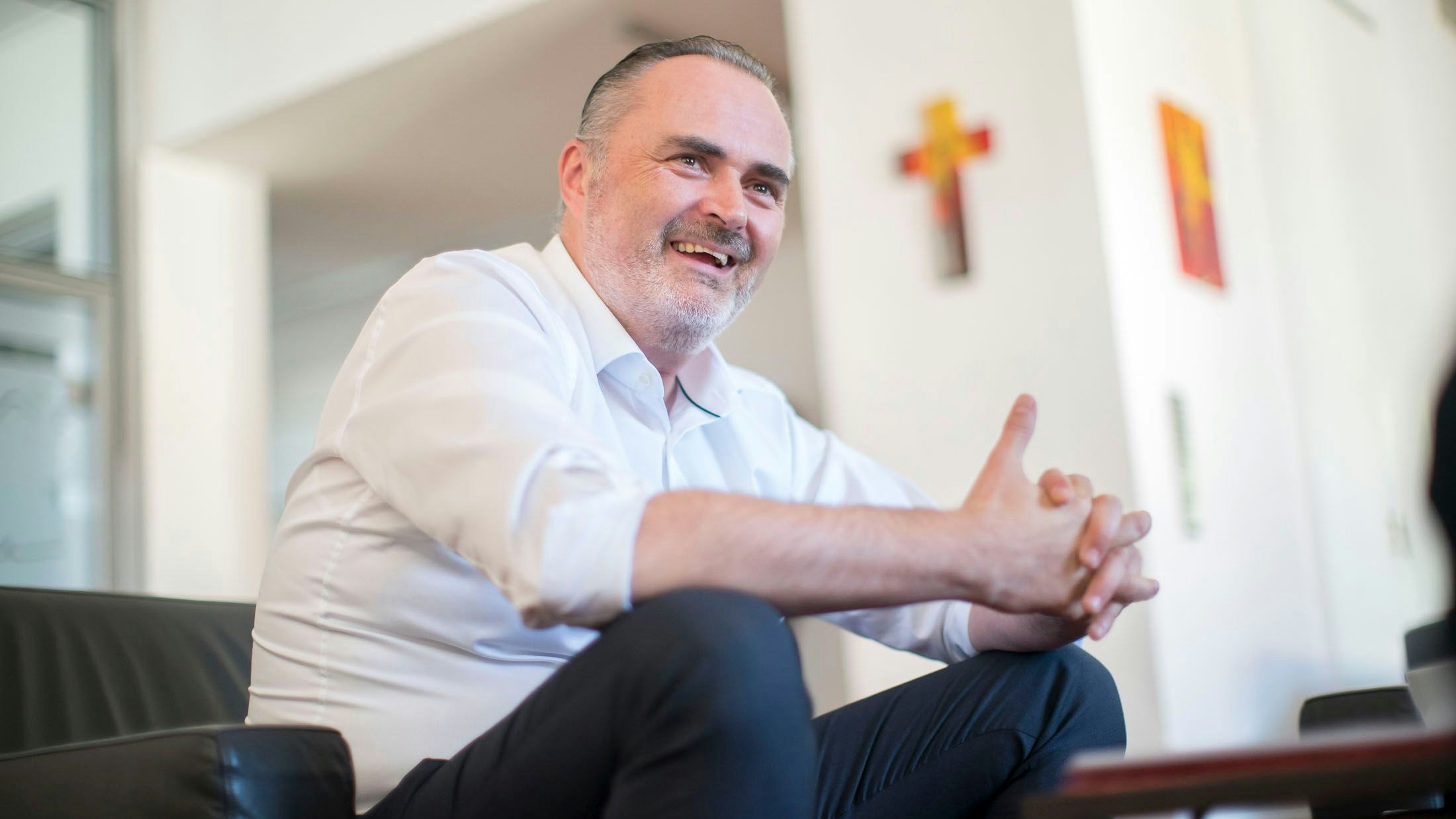 Hans Peter Doskozil (SP) kehrt am Donnerstag auf die Polit-Bühne zurück.