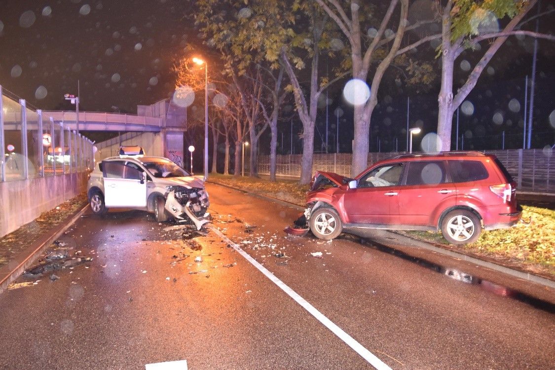 Im 22. Bezirk ereignete sich ein schwerer Verkehrsunfall.