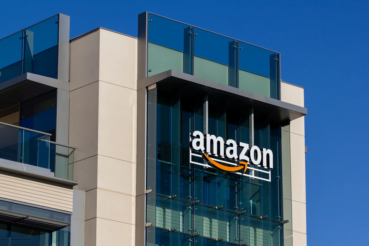 Heute.at - Amazon steigt bei KI-Start-up Anthropic ein