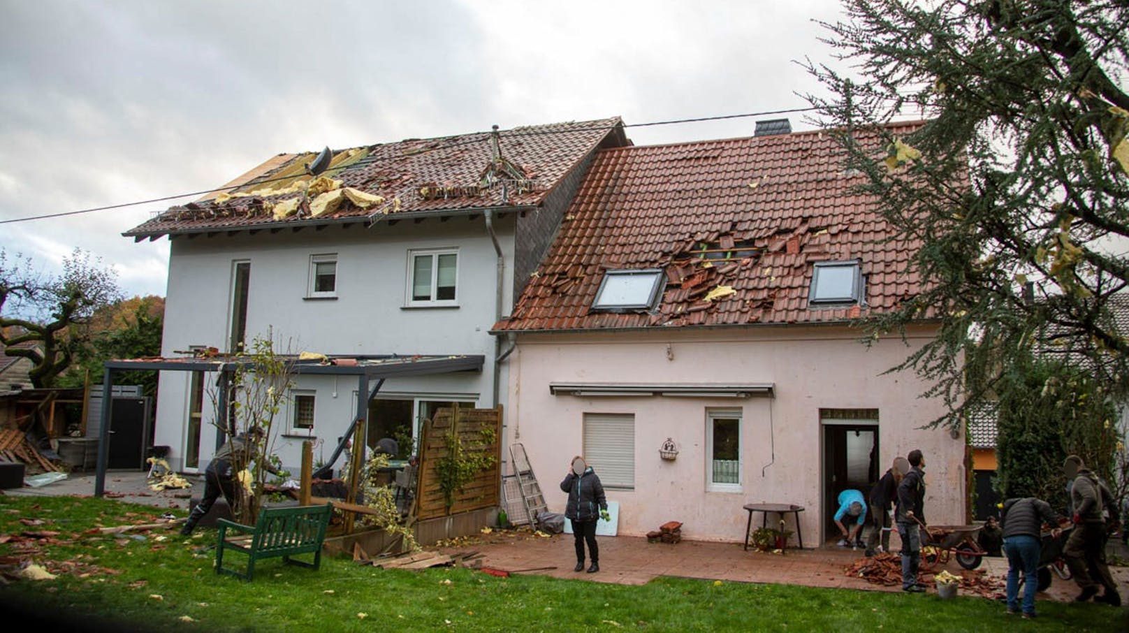 Rund 50 Häuser wurden durch den Tornado beschädigt oder zerstört.