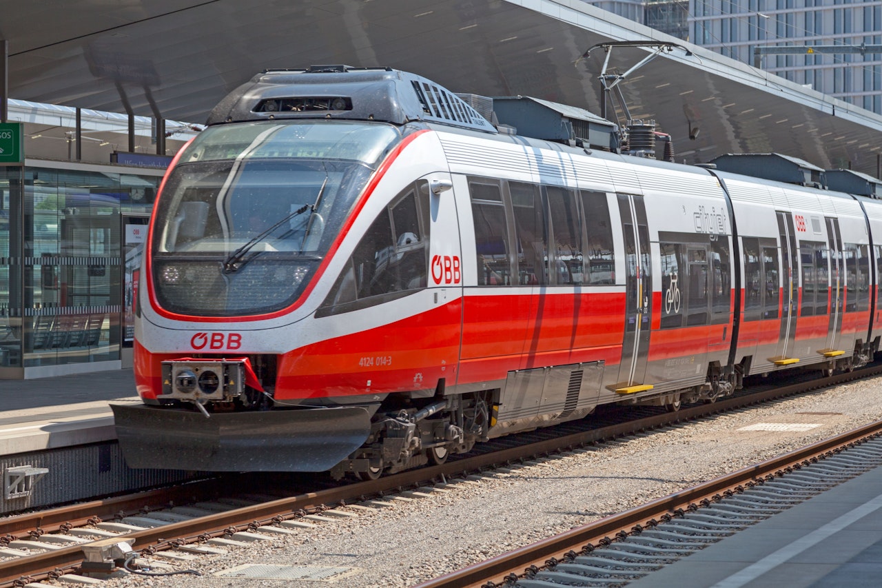 Heute.at - Mädchen (10) im Zug von Betrunkenem belästigt