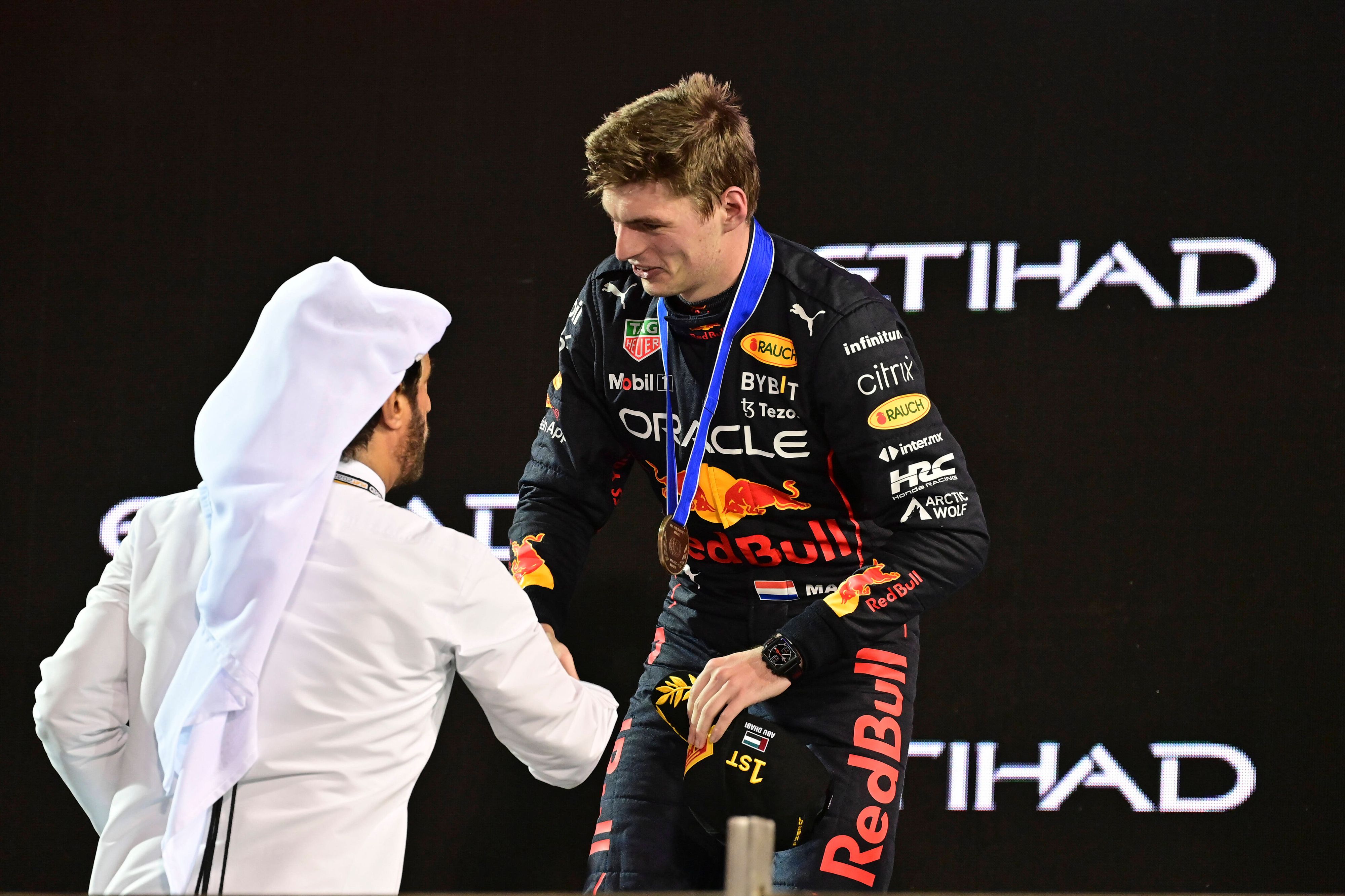 Verstappen am Stockerl von Abu Dhabi