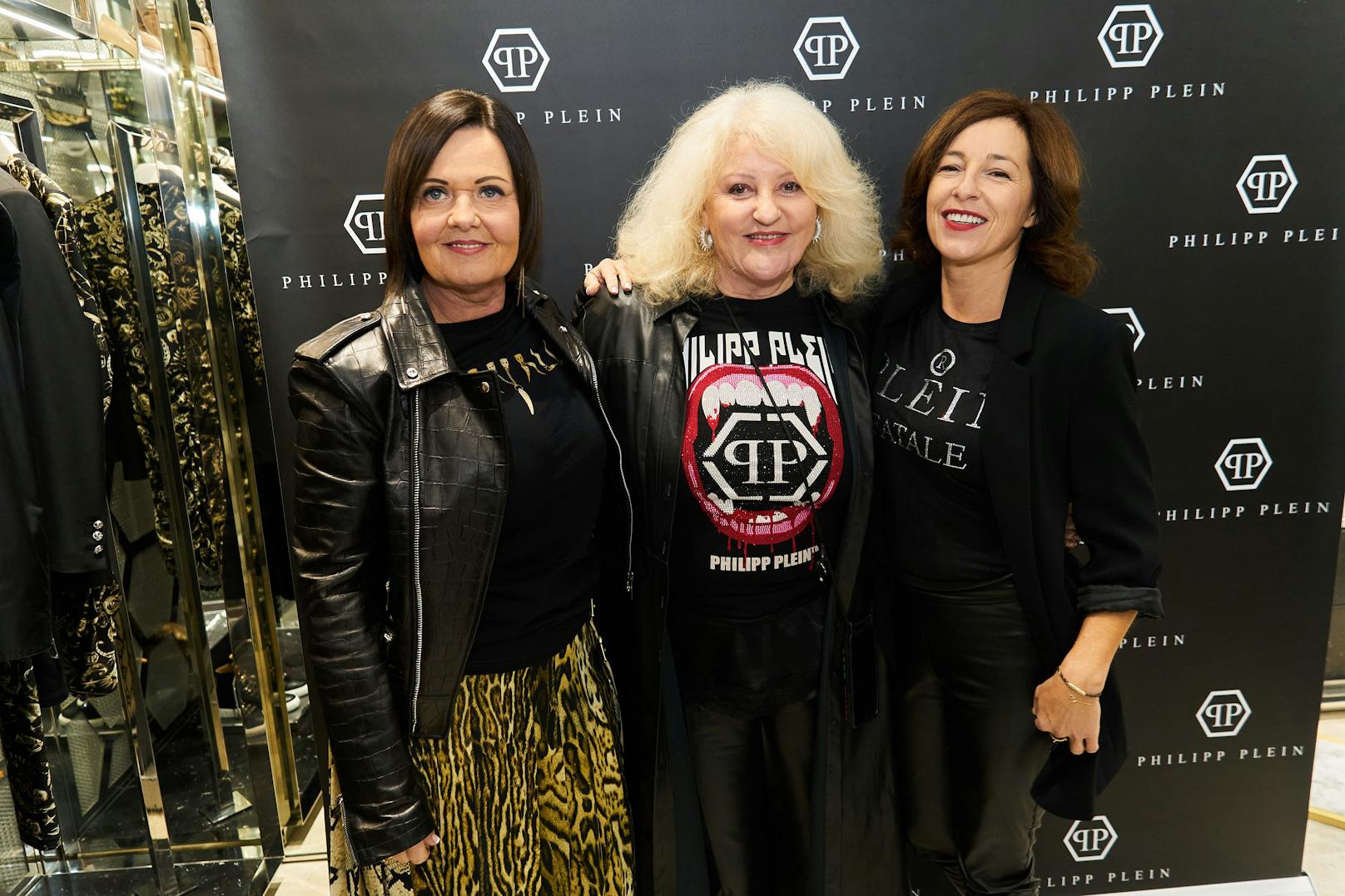 Brigitte Annerl, Marika Lichter und Julia Cencig bei der Präsentation des Plein-Duftes             