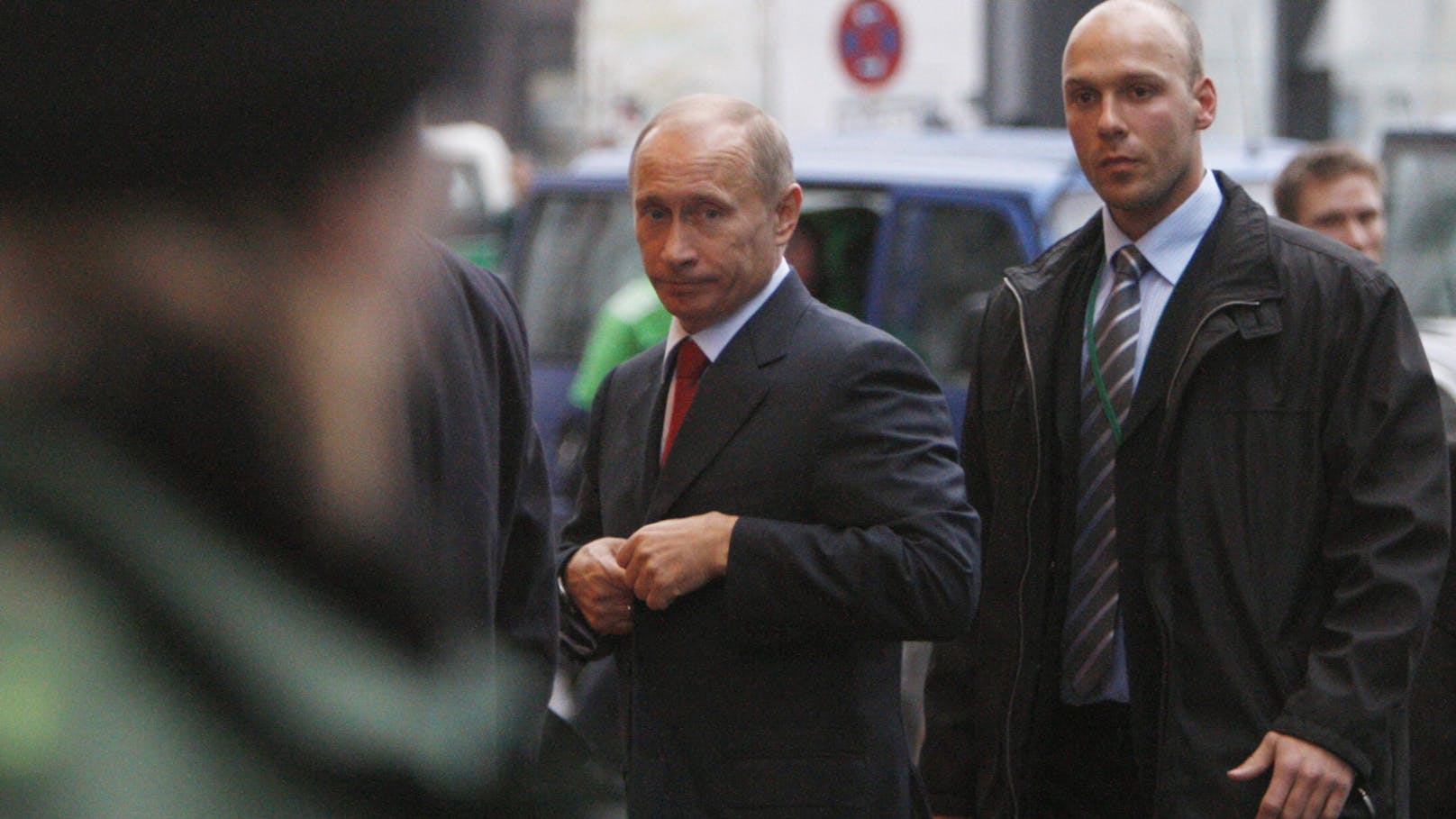 Schwer beschützter <strong>Wladimir Putin</strong>. (Archivbild aus 2009)