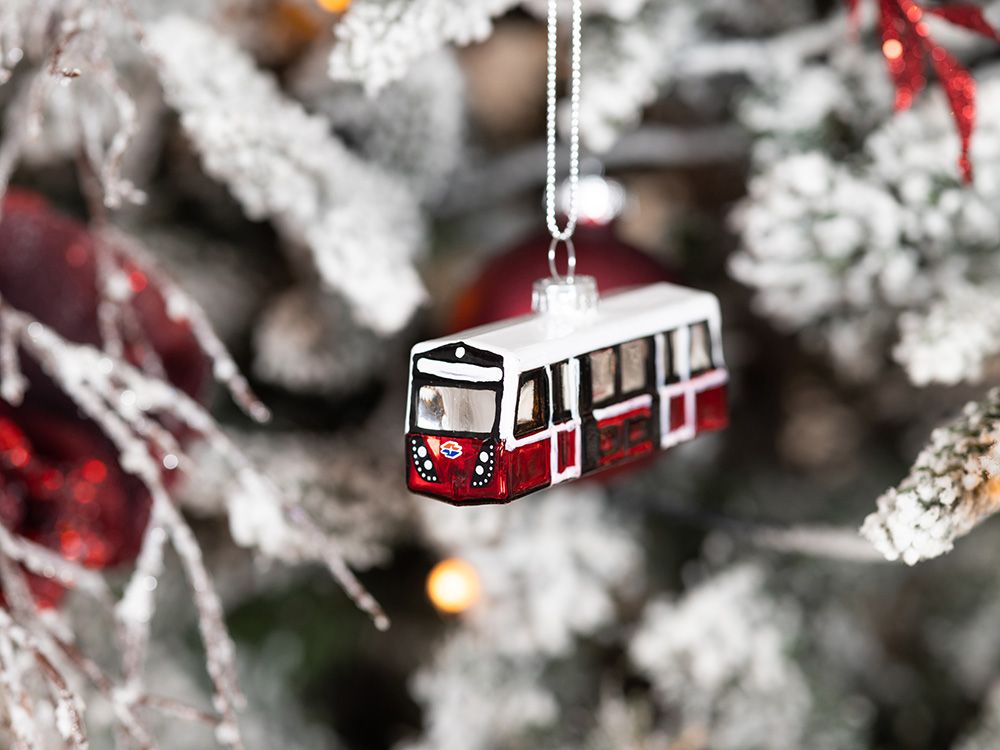 Für alle Bim-Fans gibt es heuer auch Christbaumschmuck.&nbsp;