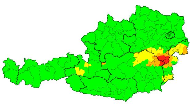 Heftiger Schneefall bis am späten Mittwochvormittag wird für die Wechselregion erwartet.