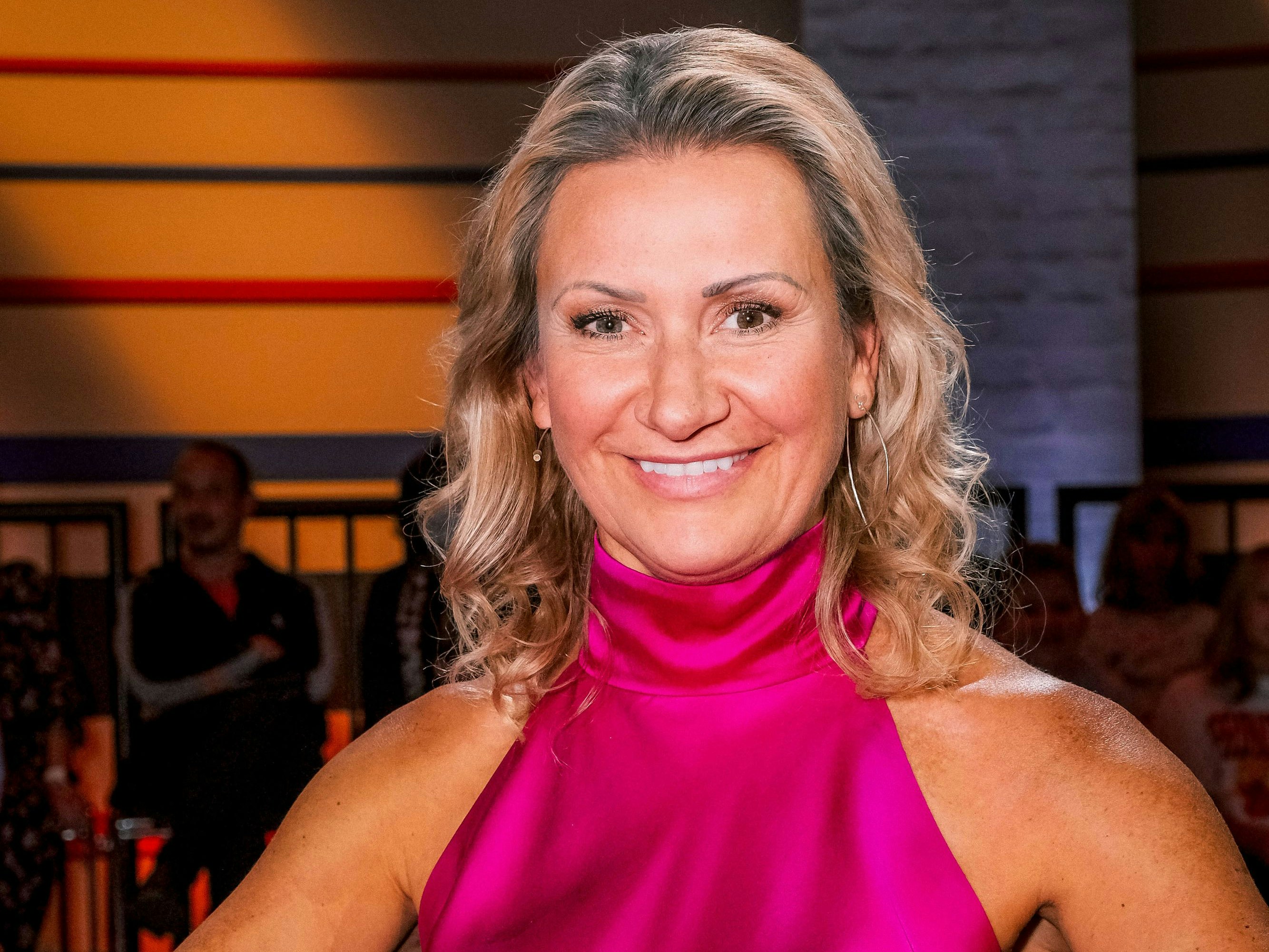 Download von www.picturedesk.com am 22.11.2022 (14:42).  "Fakt oder Fake",  Im Bild:  Angelika Niedetzky. SENDUNG: ORF1 - FR - 21.10.2022 - 20:15 UHR. Foto: ORF/Hans Leitner. - 20221003_PD4024 - Rechteinfo: Rights Managed (RM)