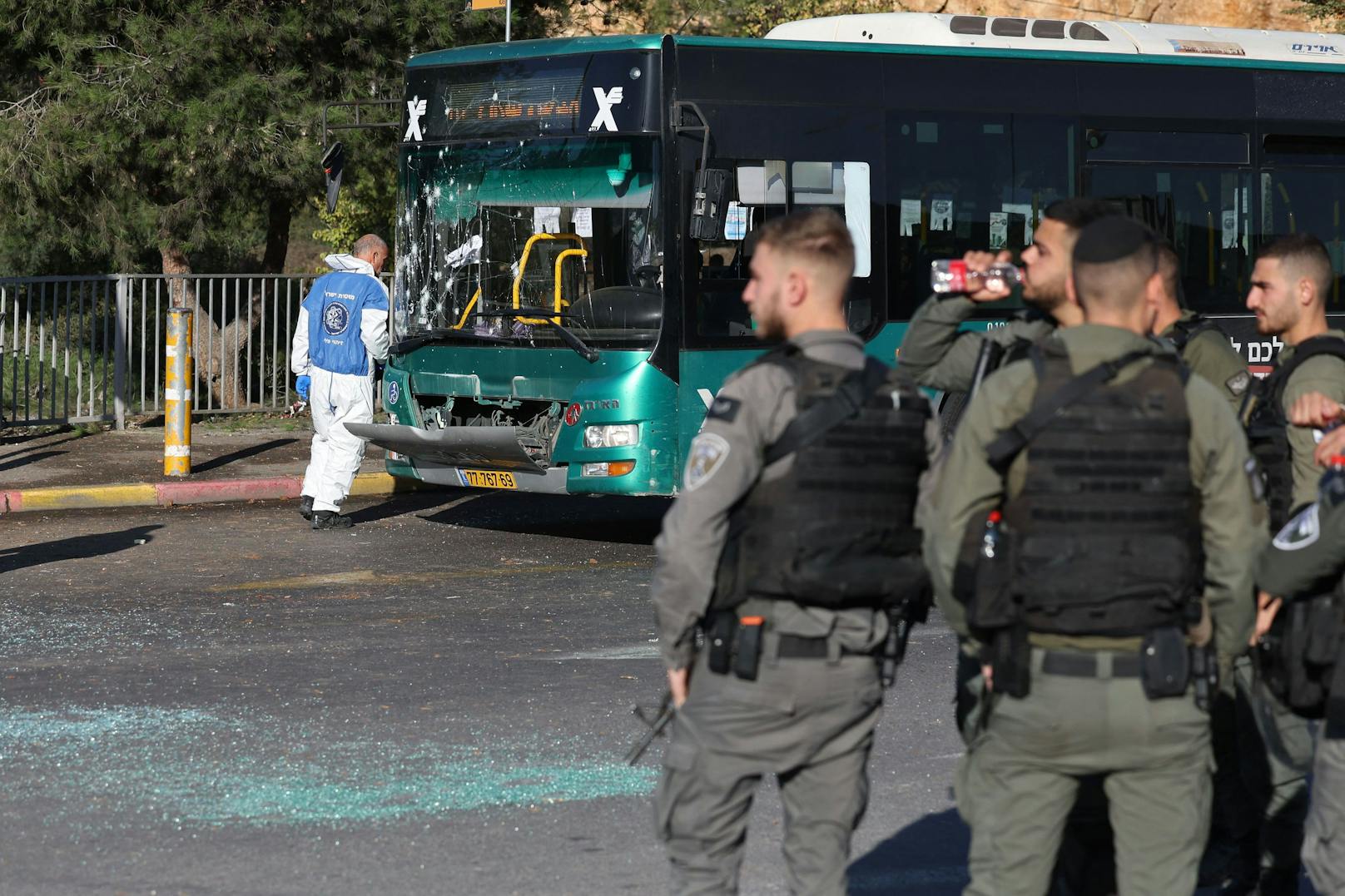 Toter und Verletzte bei Bomben-Anschlägen in Jerusalem