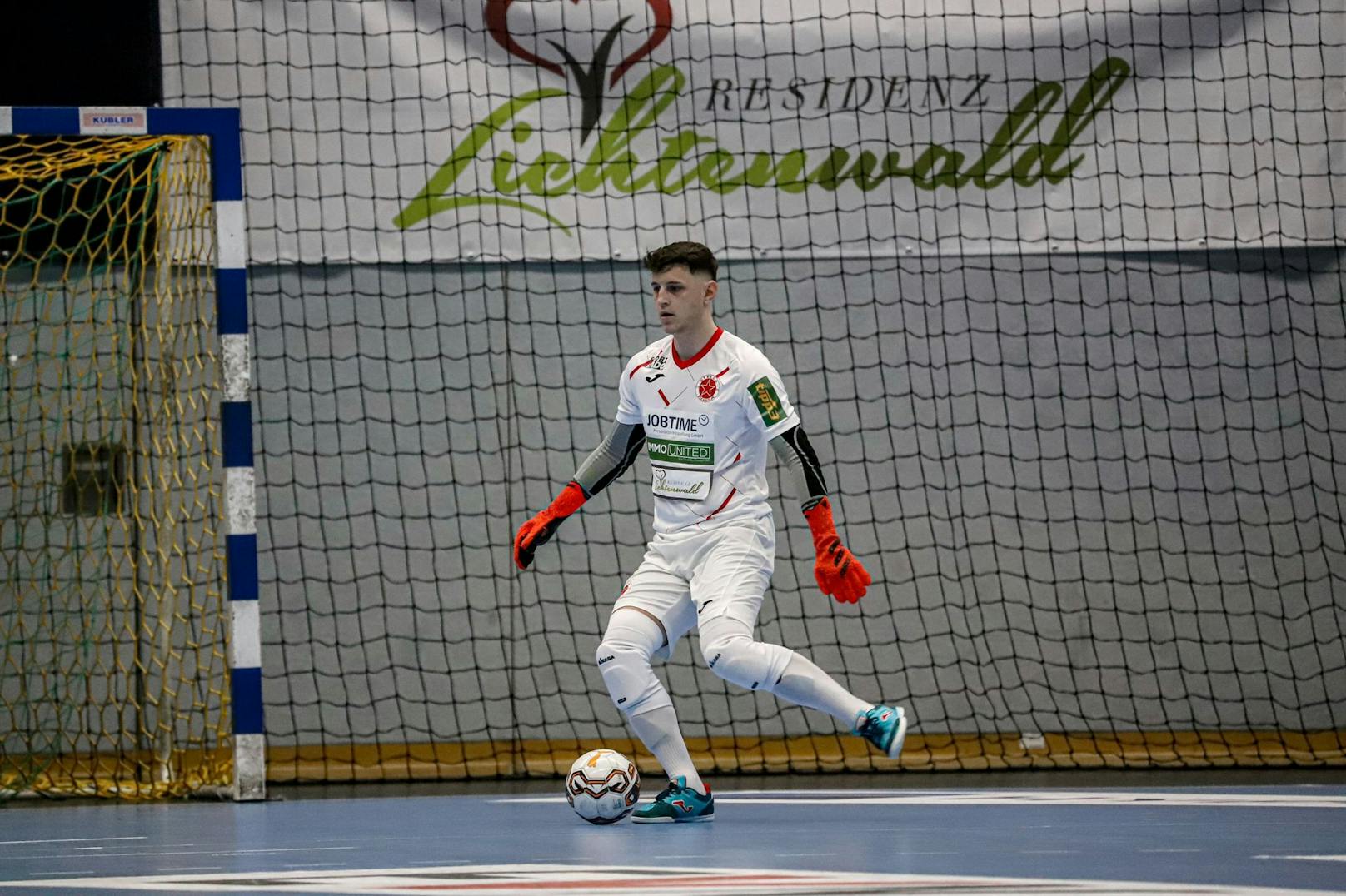 Für Rekordmeister Stella Rossa tipp3 Wien stand der Goalie zwischen den Pfosten.