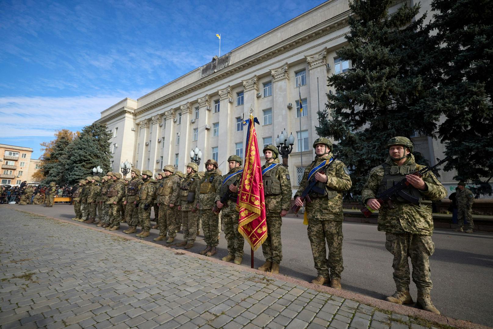 Zwei Tage später rückte die ukrainische Armee nach und nahm die Stadt wieder in Besitz.