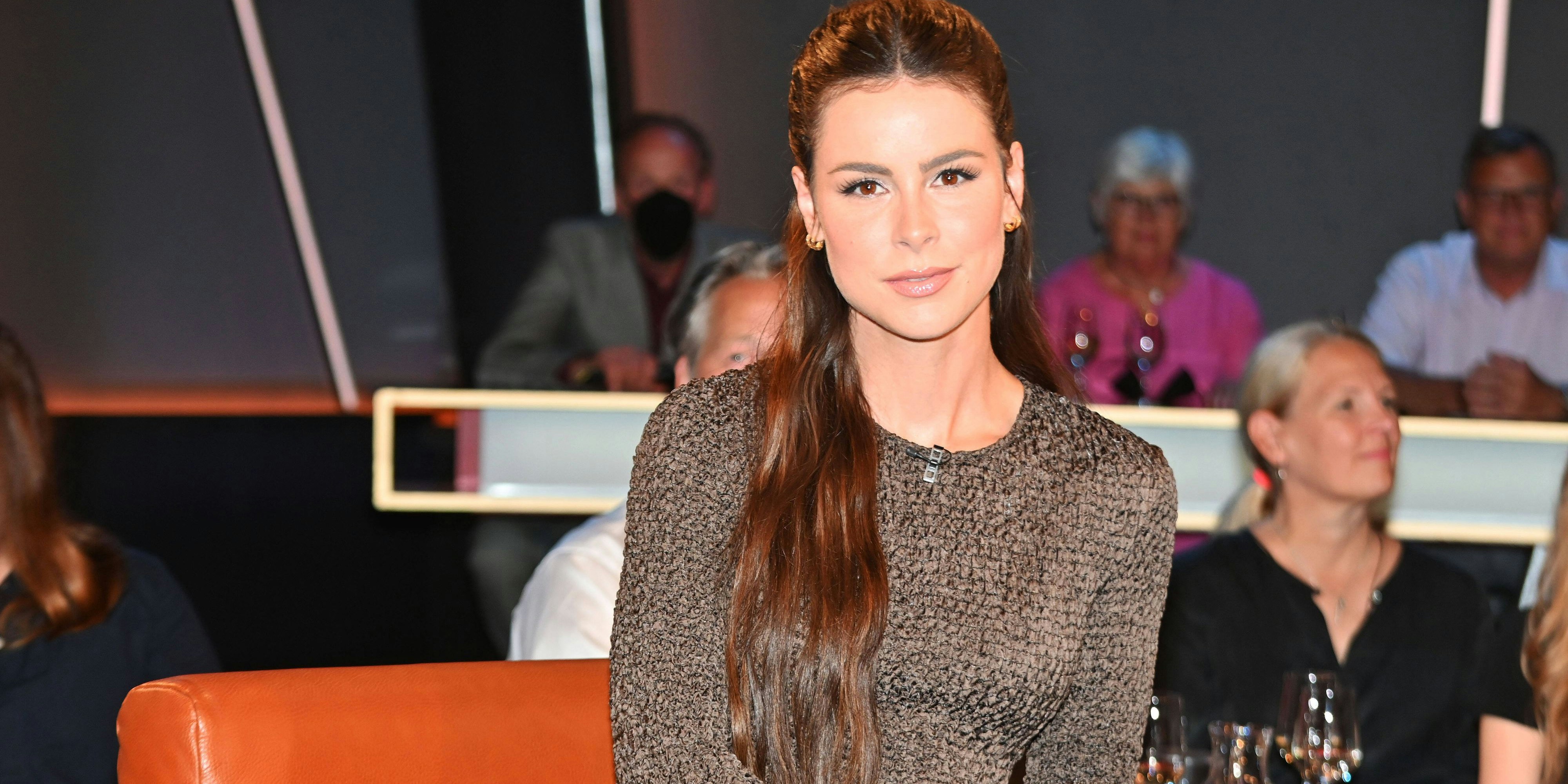 Lena Meyer Landrut ist stinksauer. 