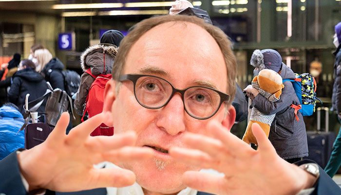 Gesundheitsminister Johannes Rauch (Grüne) am 18. März 2022 während einer Pressekonferenz.