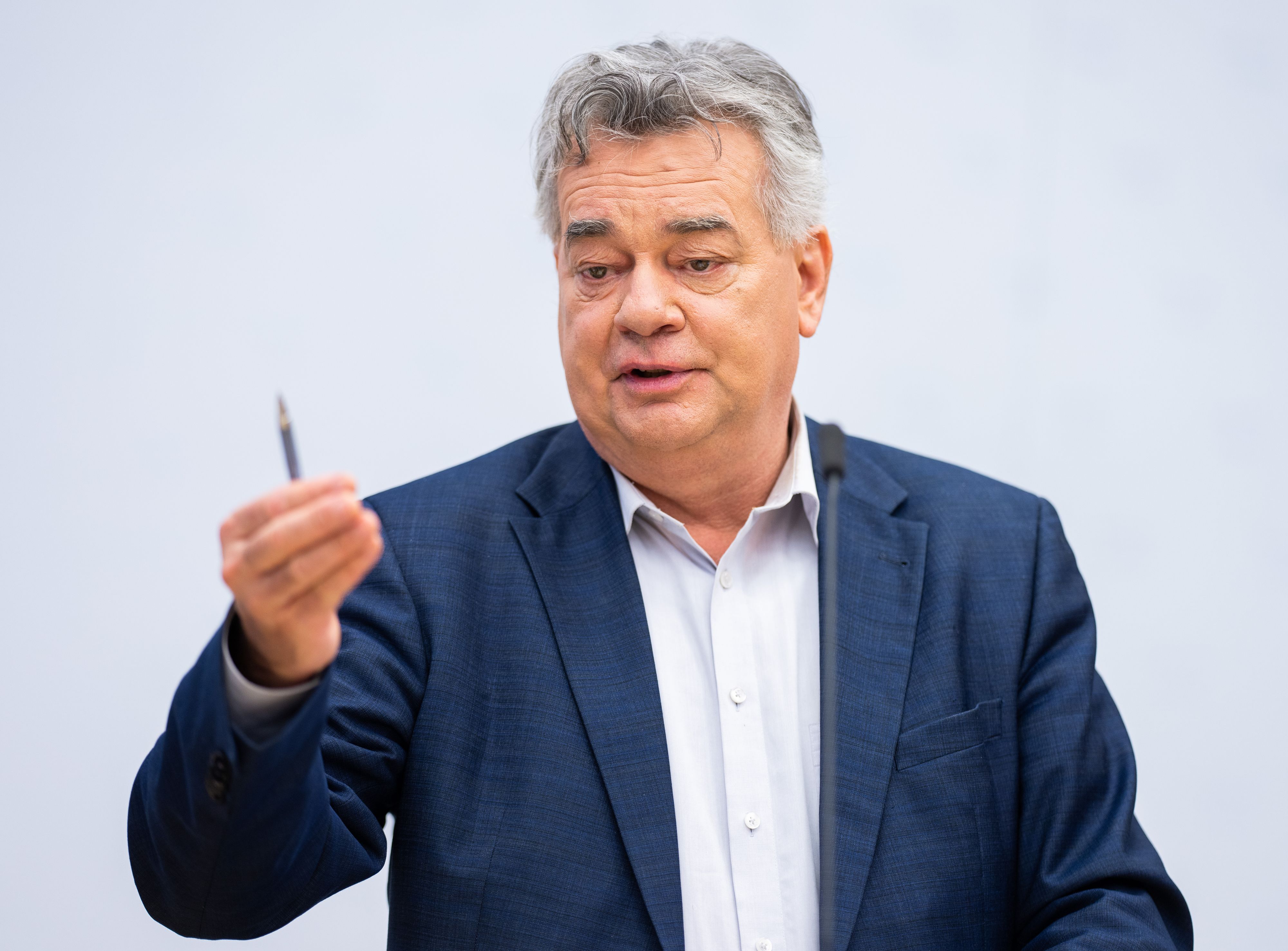 Werner Kogler und die Grünen unterstützen kein Veto Österreichs gegen einen Schengen-Beitritt Rumäniens und Bulgariens.