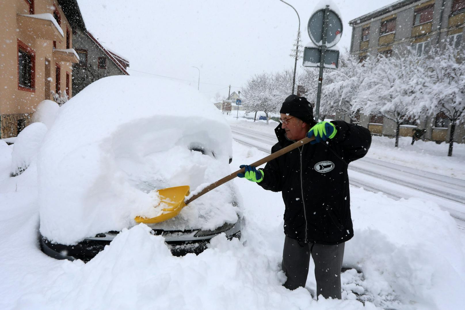 Riesige Schnee-Massen werden am Wochenende in Teilen Kroatiens erwartet.