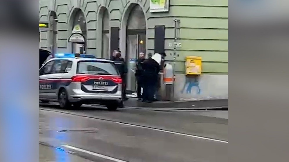 Nach einer wilden Verfolgungsjagd gelang es der Polizei schließlich, den Mann zu schnappen. 