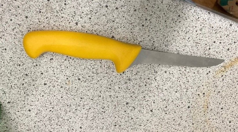 Mit diesem Messer soll der 39-Jährige gedroht haben.