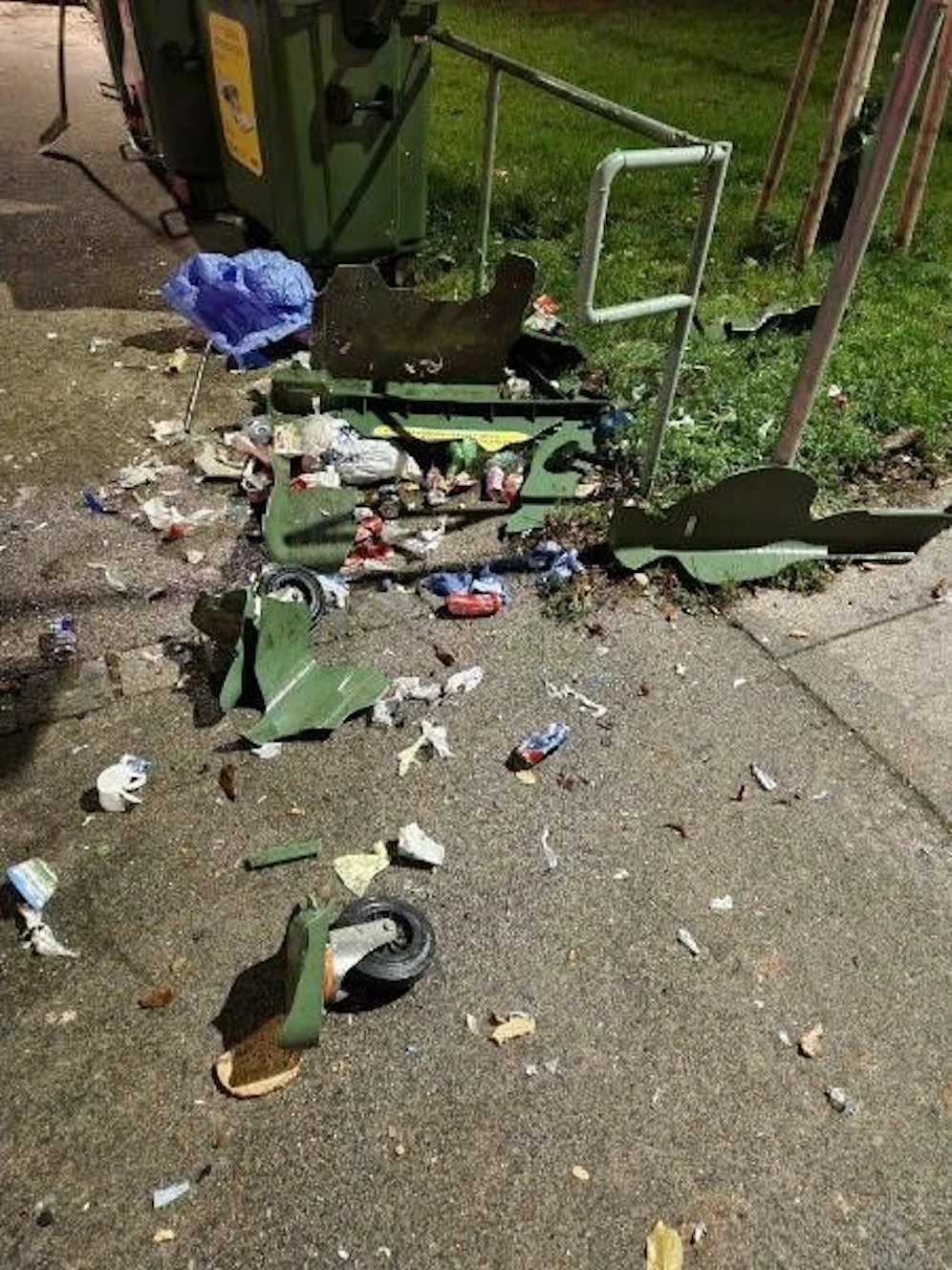 In der Neilreichgasse in Favoriten wurde ein Container gesprengt.