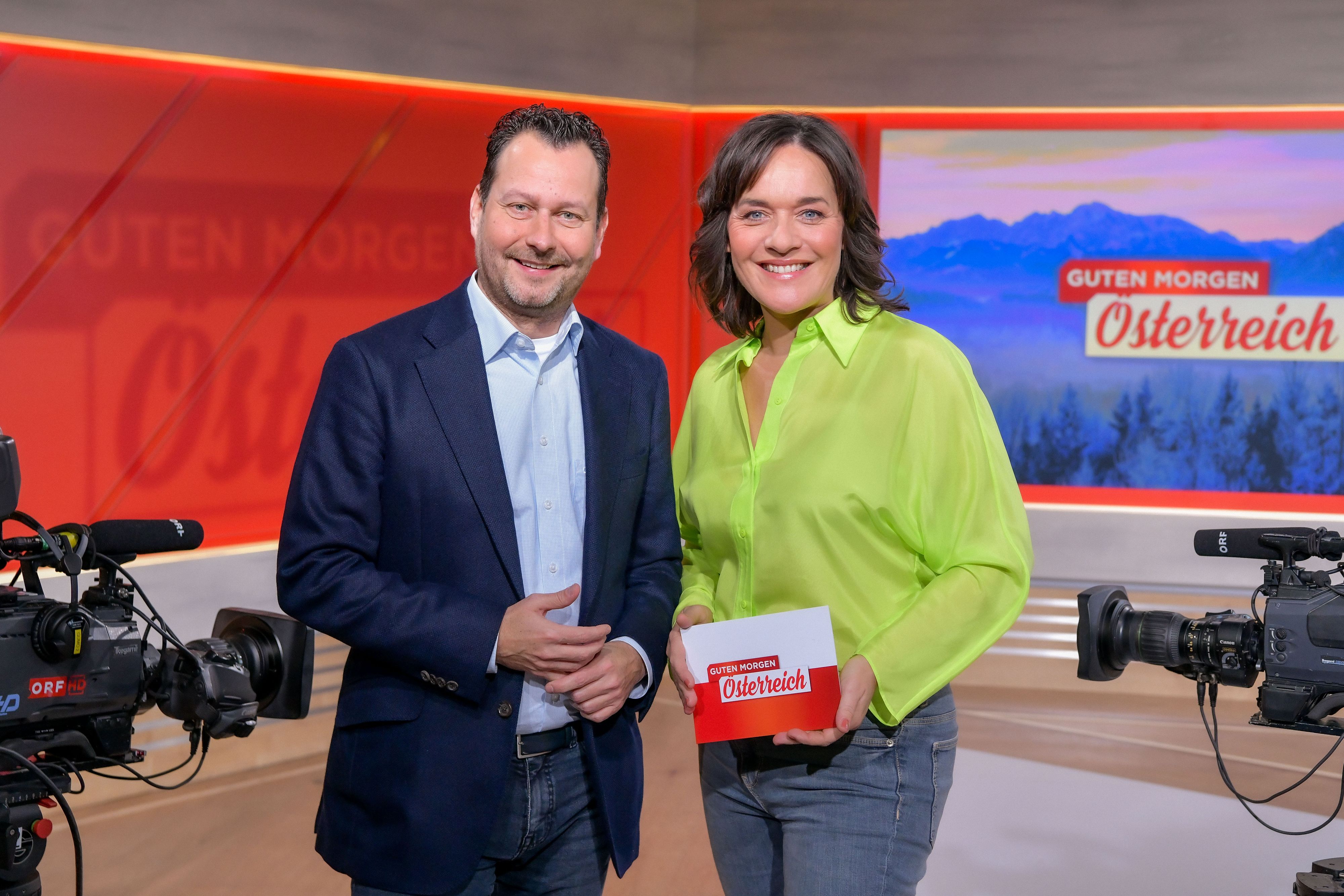 Eva Pölzl mit ORF 2- Manager Hofer .