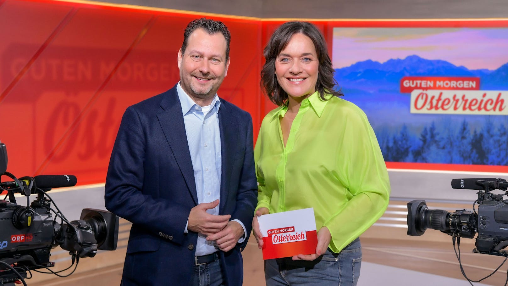 Eva Pölzl mit ORF 2- Manager Hofer .