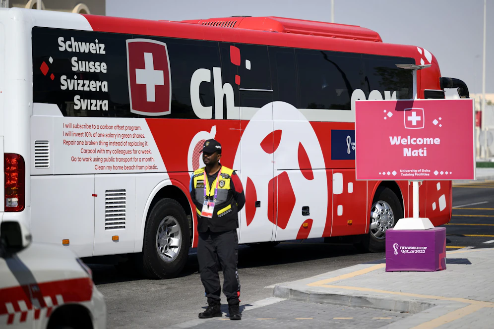 Der Schweizer Teambus in Katar.