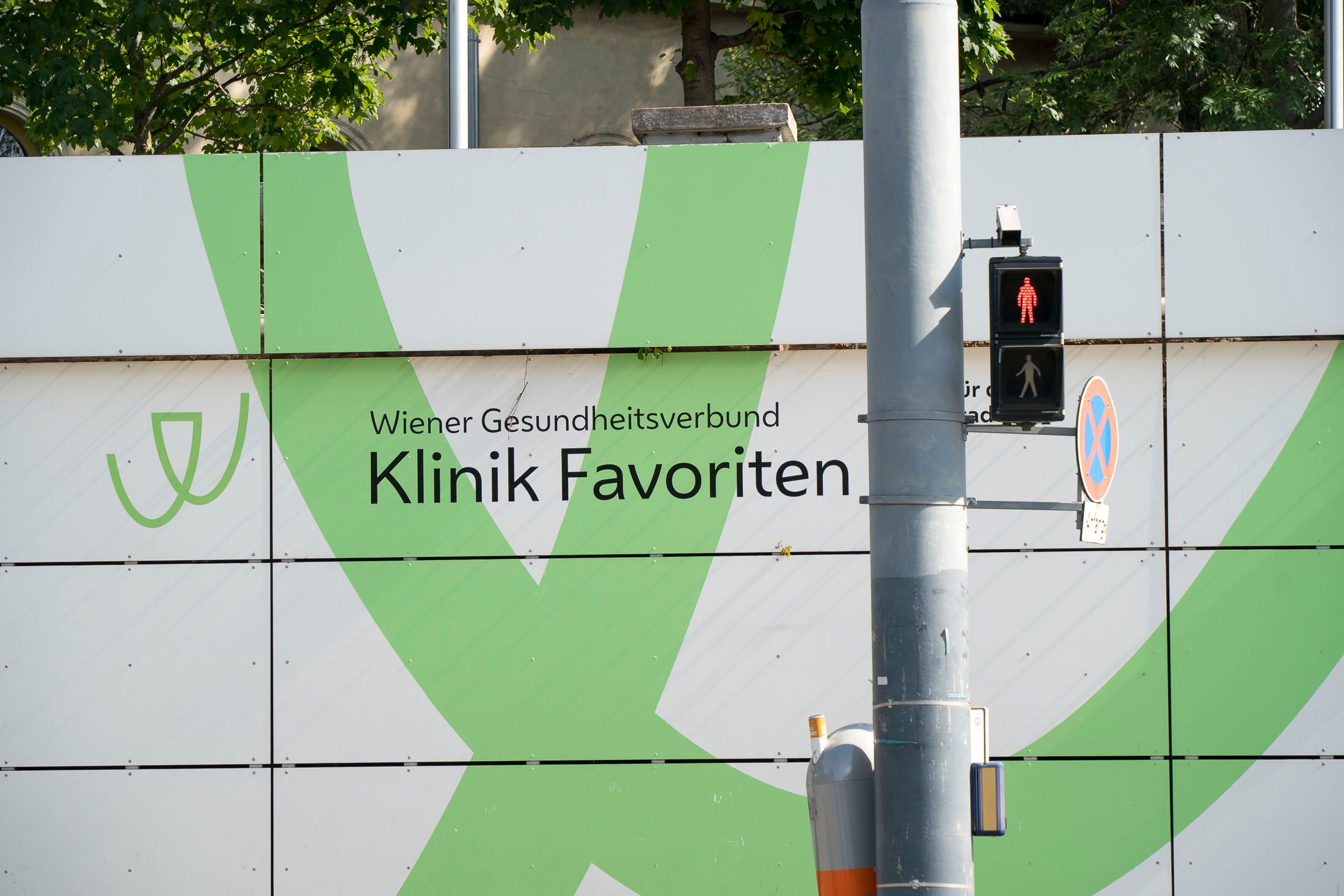 Der Vorfall soll sich direkt an der Klinik Favoriten zugetragen haben. (Symbolbild)