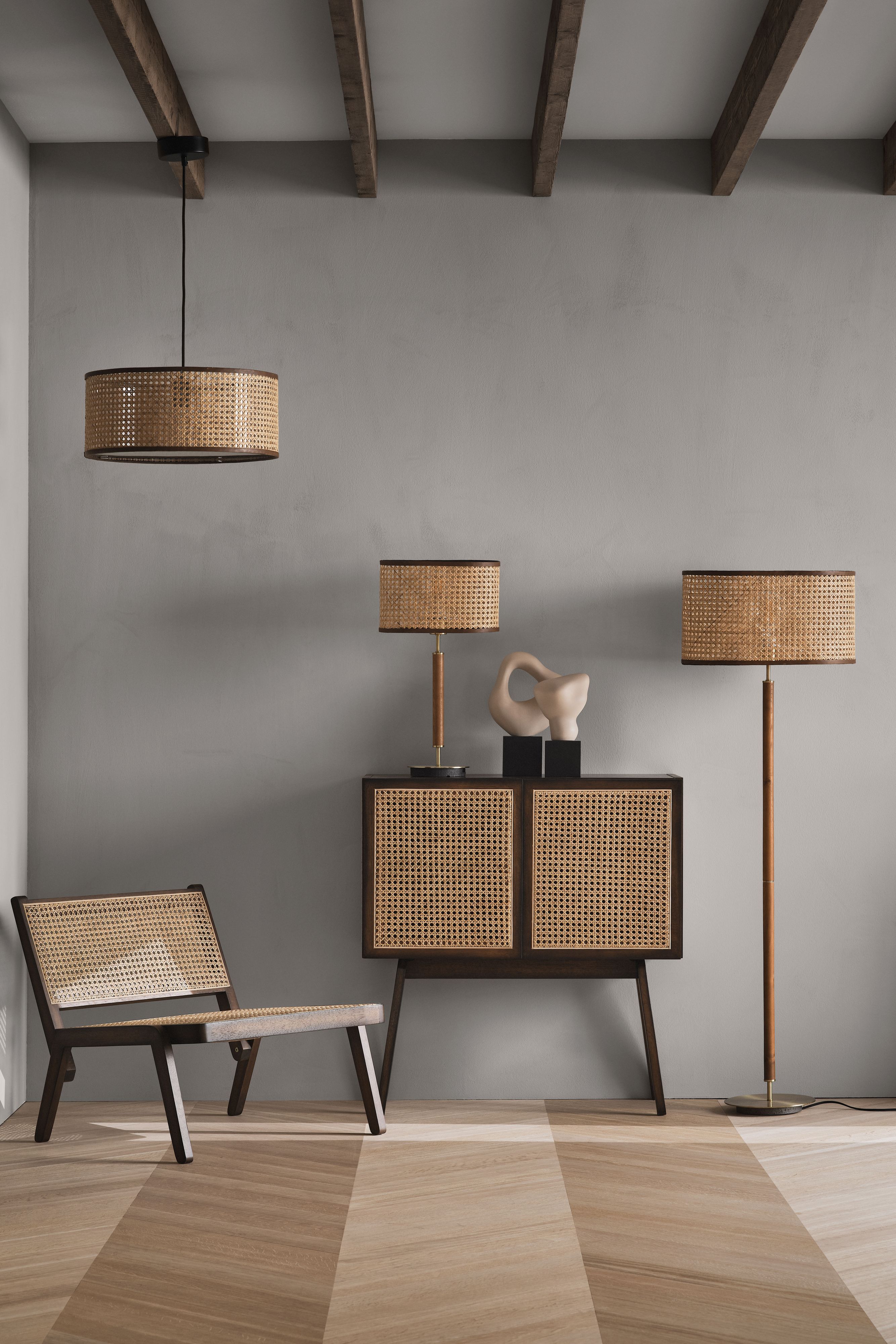 In Sachen Möbel greifen die kreative Köpfe von H&amp;M Home auch viel auf alte Designs aus der Mid-Century-Modern-Ära zurück – und dazu zählte auch das Wiener Geflecht.