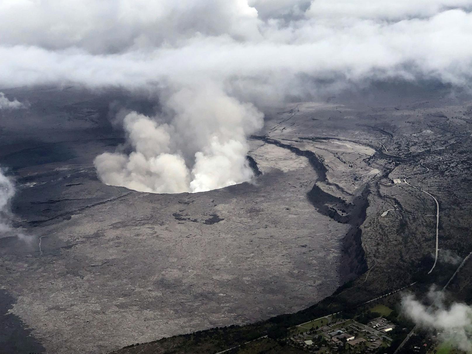 Der größte Vulkan der Welt bricht nach 40 Jahren aus