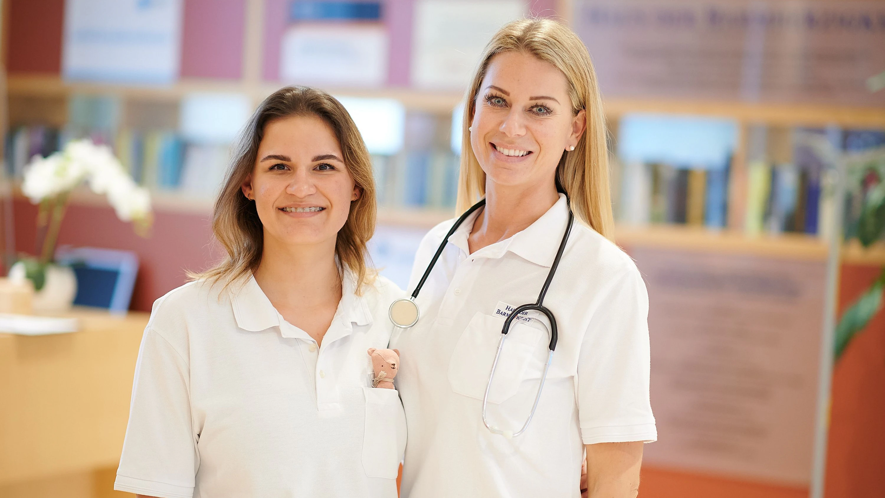 Die beiden Leiterinnnen der neuen Station im Haus der Barmherzigkeit: Nicole Hainz und Katharina Fourtis.