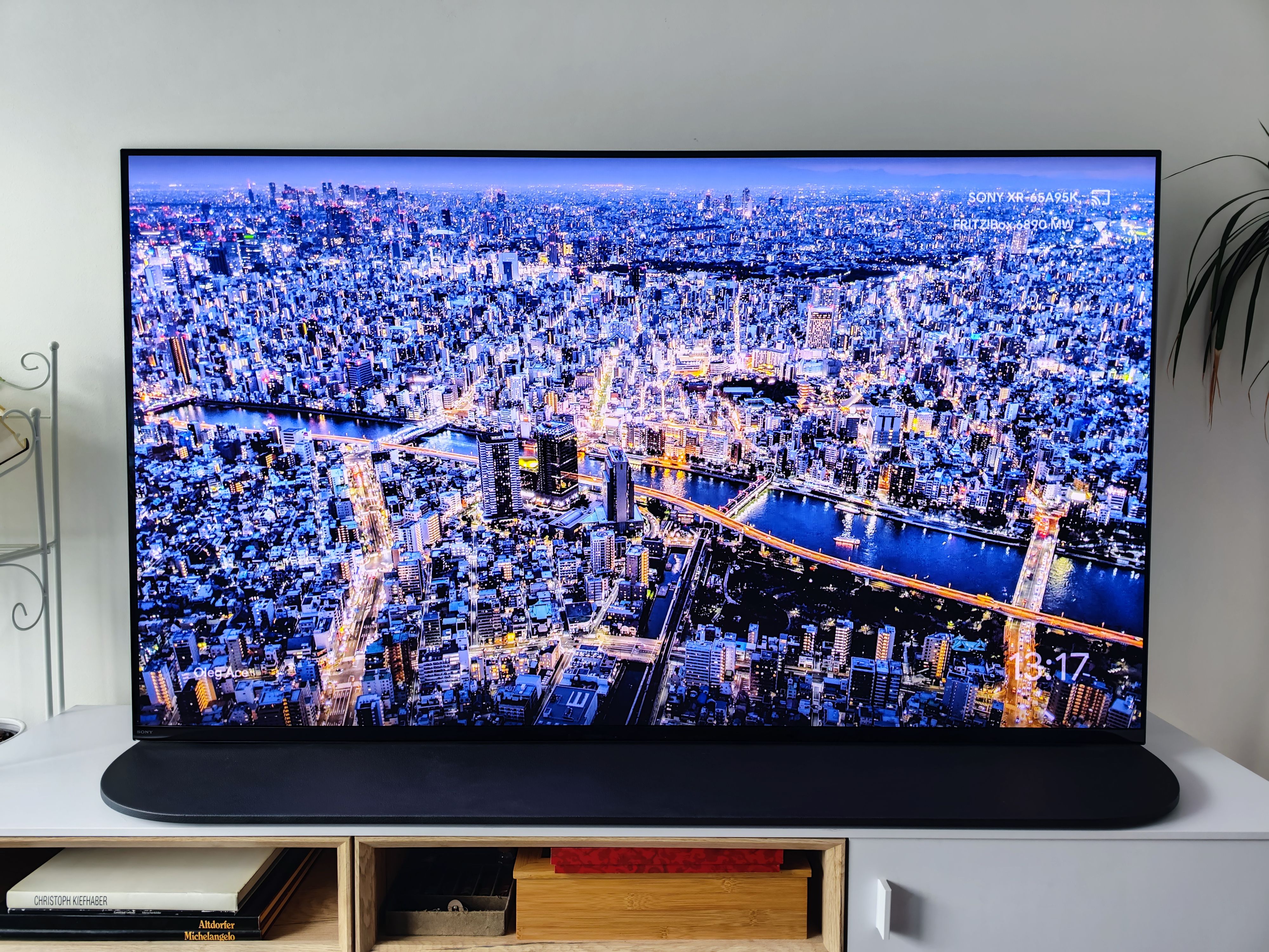 Der Sony A95K im Test – er besitzt das bisher beste Bild aller getesteter Sony-Fernseher. Und das mag etwas heißen!