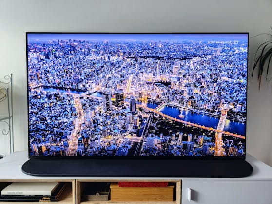 Der Sony A95K im Test – er besitzt das bisher beste Bild aller getesteter Sony-Fernseher. Und das mag etwas heißen!