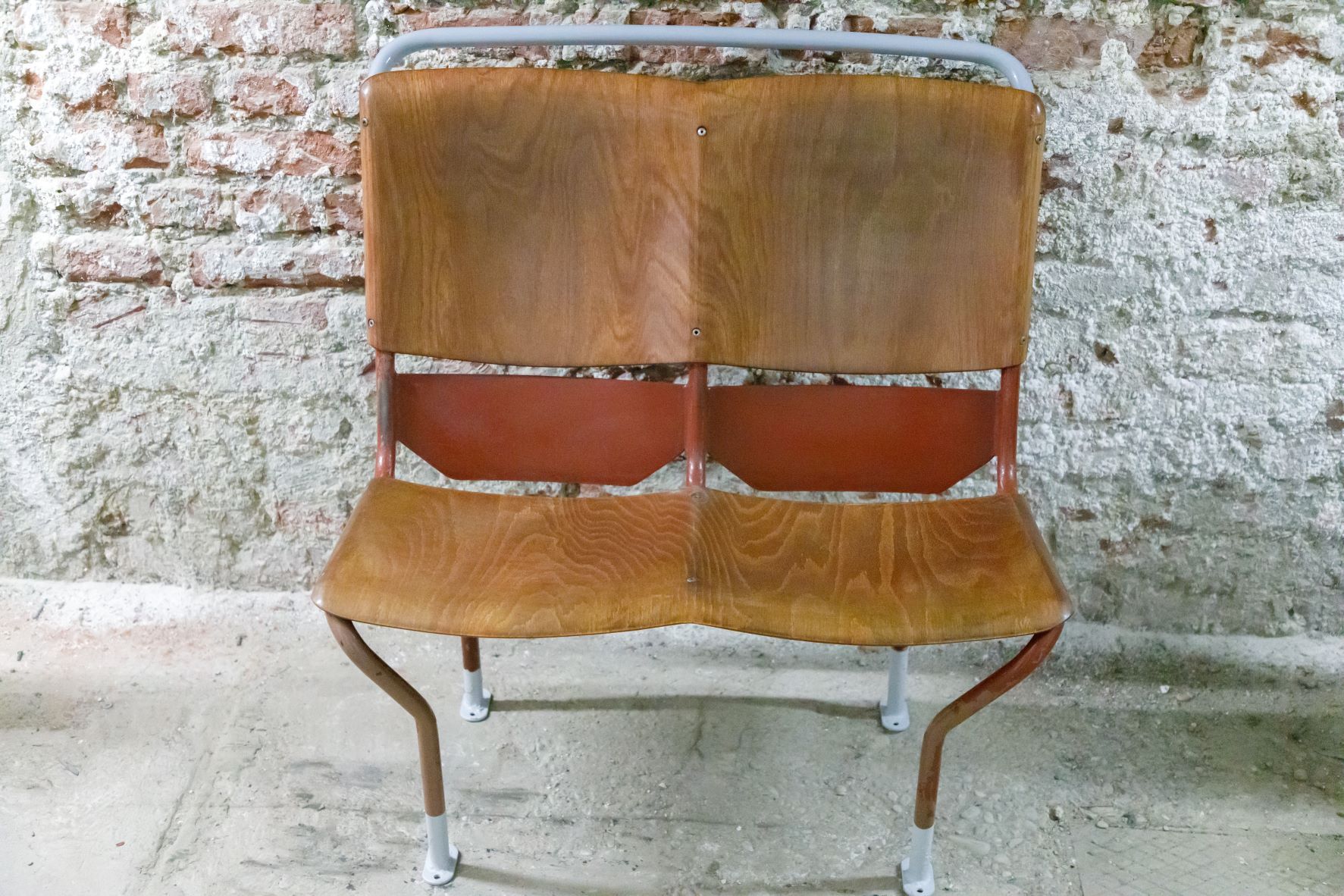 "Ist da noch frei?" Doppelsitz Frontal für's Wohnzimmer.&nbsp;