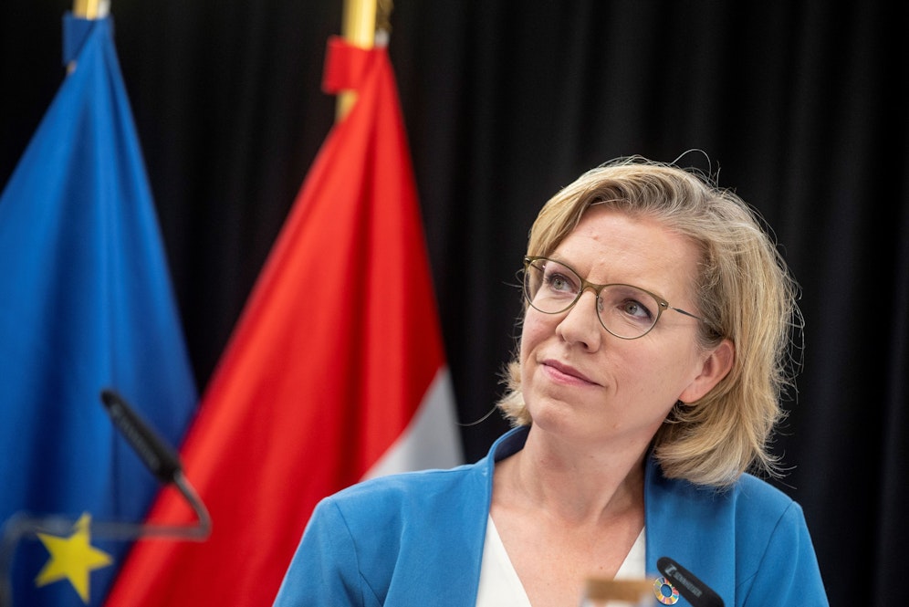 Energieministerin Leonore Gewessler (Grüne) bei einem Pressegespräch am 28. November 2022.