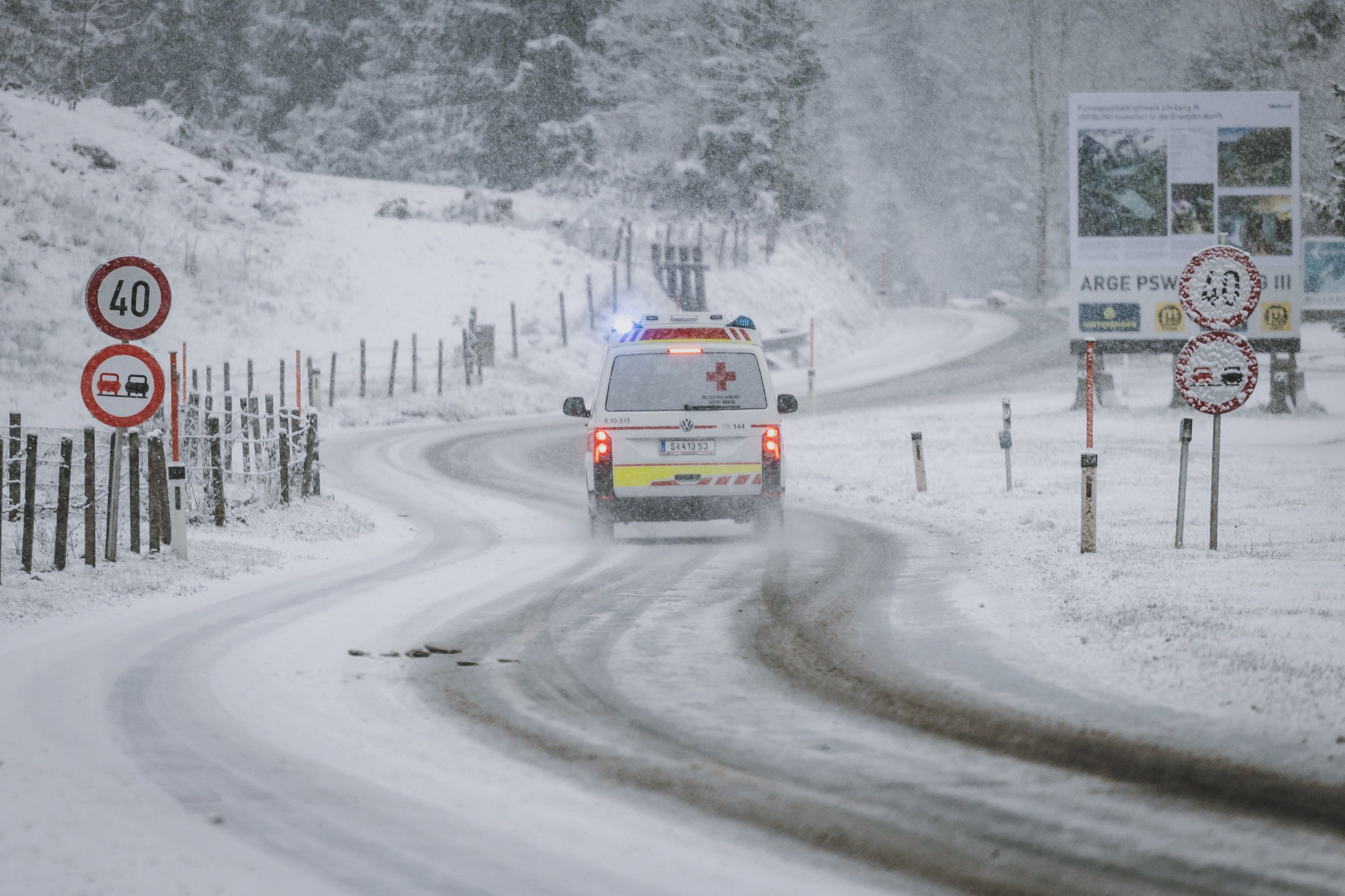 Der Schneefall breitet sich im Süden und Osten des Landes aus.
