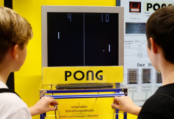 Pong erschien am 29. November 1972 erstmals auf Arcade-Maschinen und wurde jetzt 50 Jahre alt. 