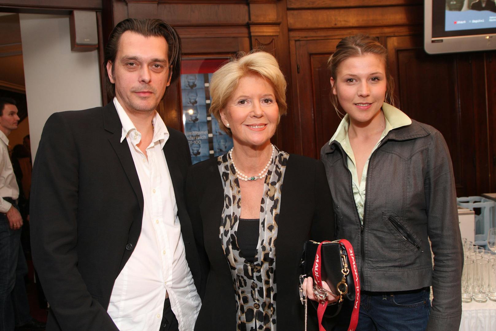 Hary Prinz,  Franziska Weisz und  Christiane Hörbiger bei der Premiere von "Die Geschworene" im Metro Kino 2007