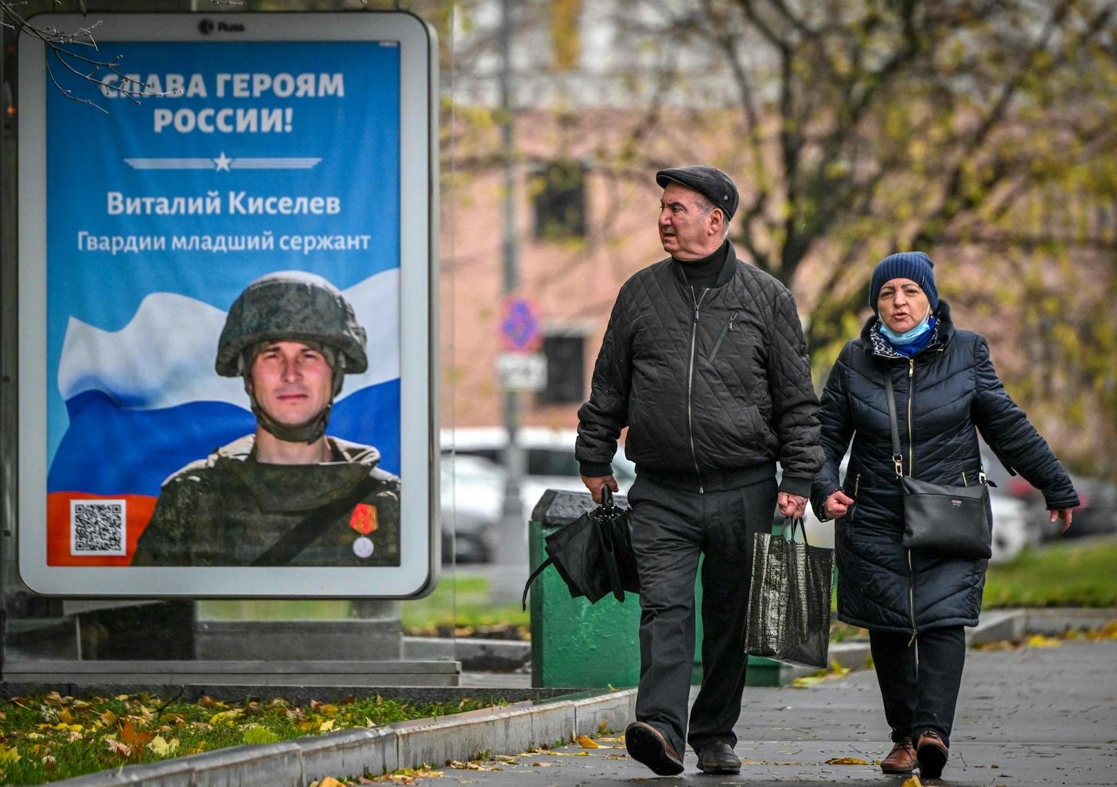 Putin wirbt für das Militär – doch mehr und mehr Bürger sind skeptisch gegenüber dem Krieg in der Ukraine.&nbsp;