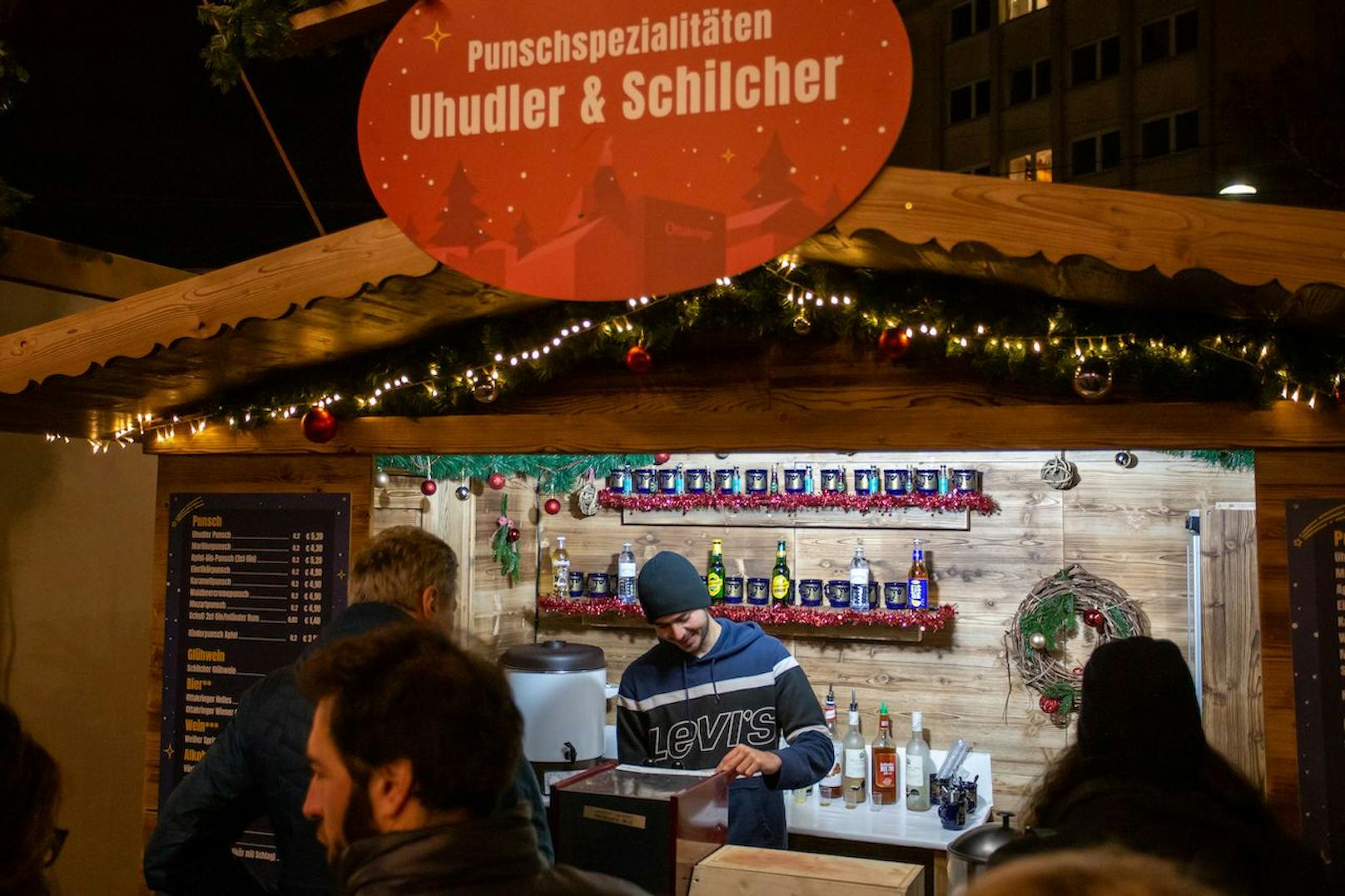 Punsch: Cheers, auf eine schöne Weihnachtszeit!