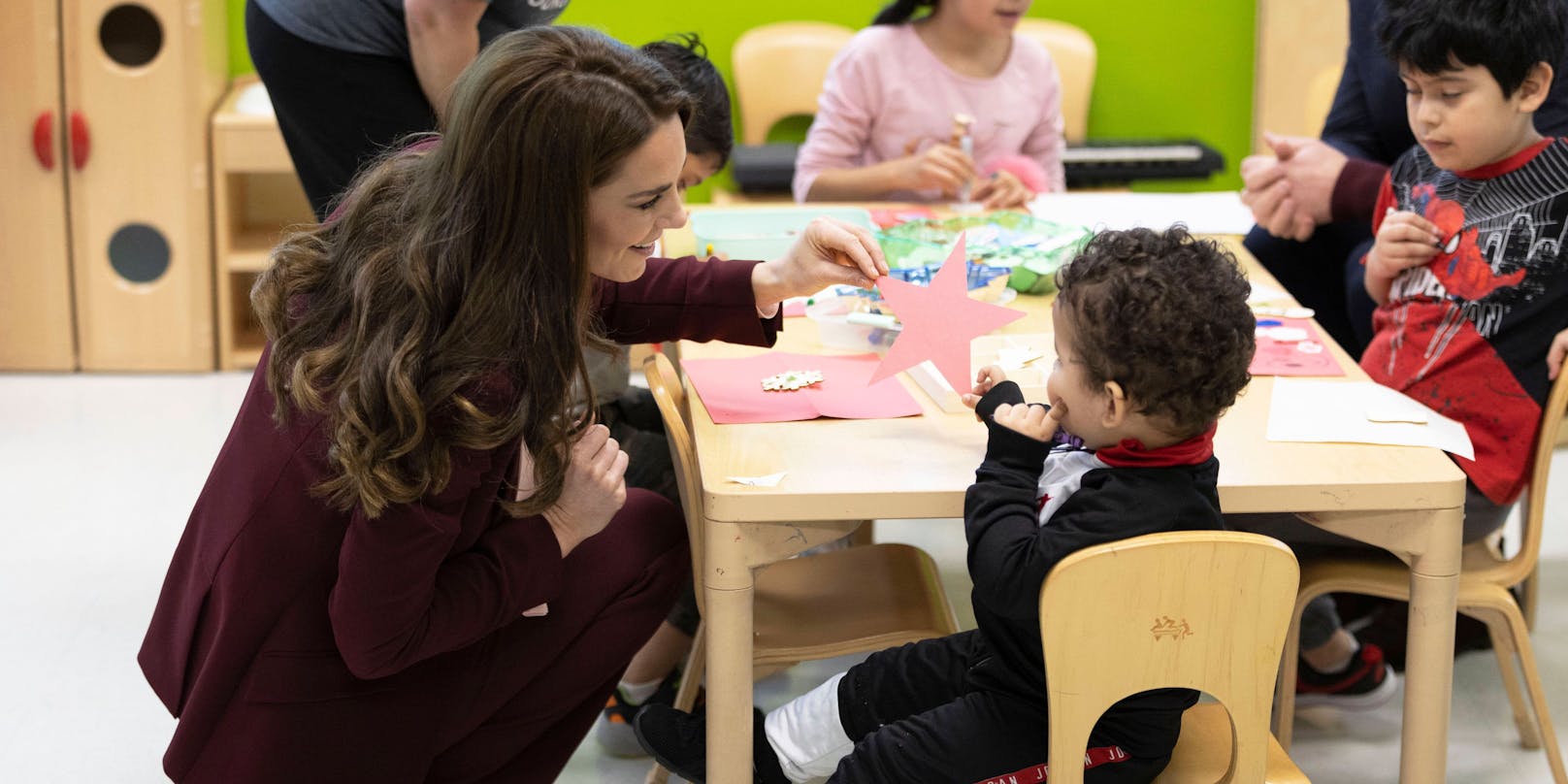 Prinzessin Kate liebt Kinder. Auch bei ihren Terminen gibt sie sich sehr kindernah.