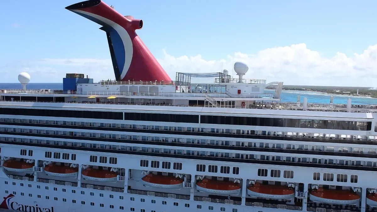 James Grimes wollte fünf Tage mit seiner Familie auf dem Kreuzfahrtschiff "Carnival Valor" verbringen.