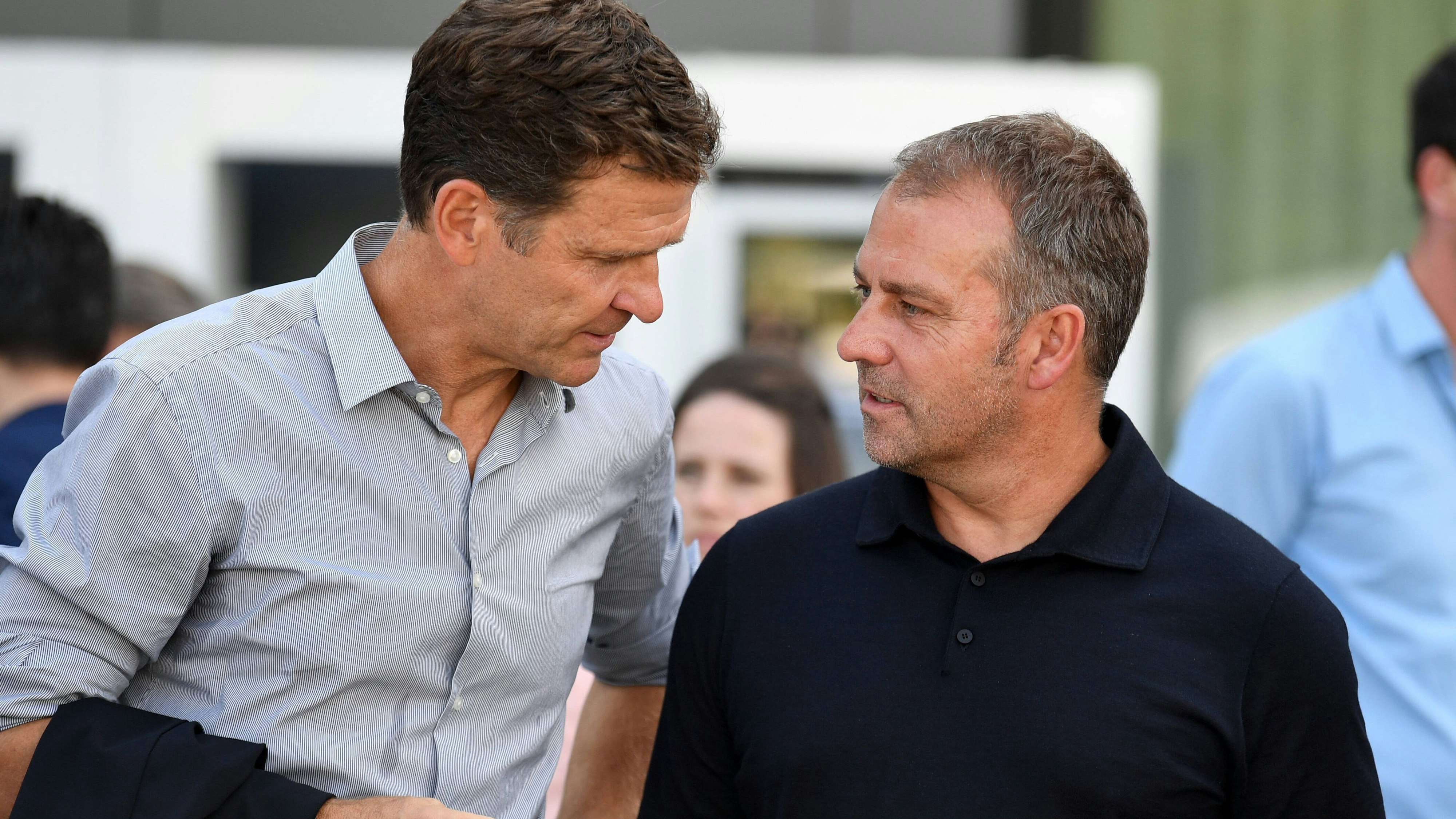 Ex-DFB-Geschäftsführer Oliver Bierhoff mit Trainer Hansi Flick