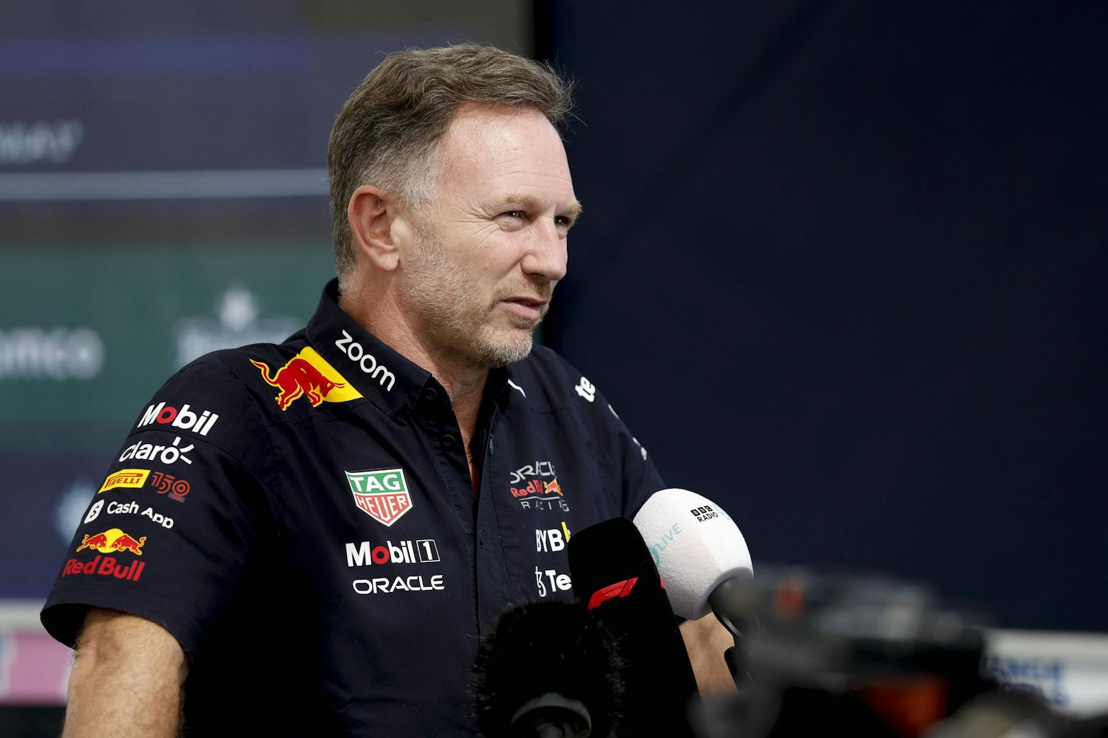Red-Bull-Boss Christian Horner wird nicht zu Ferrari wechseln. 