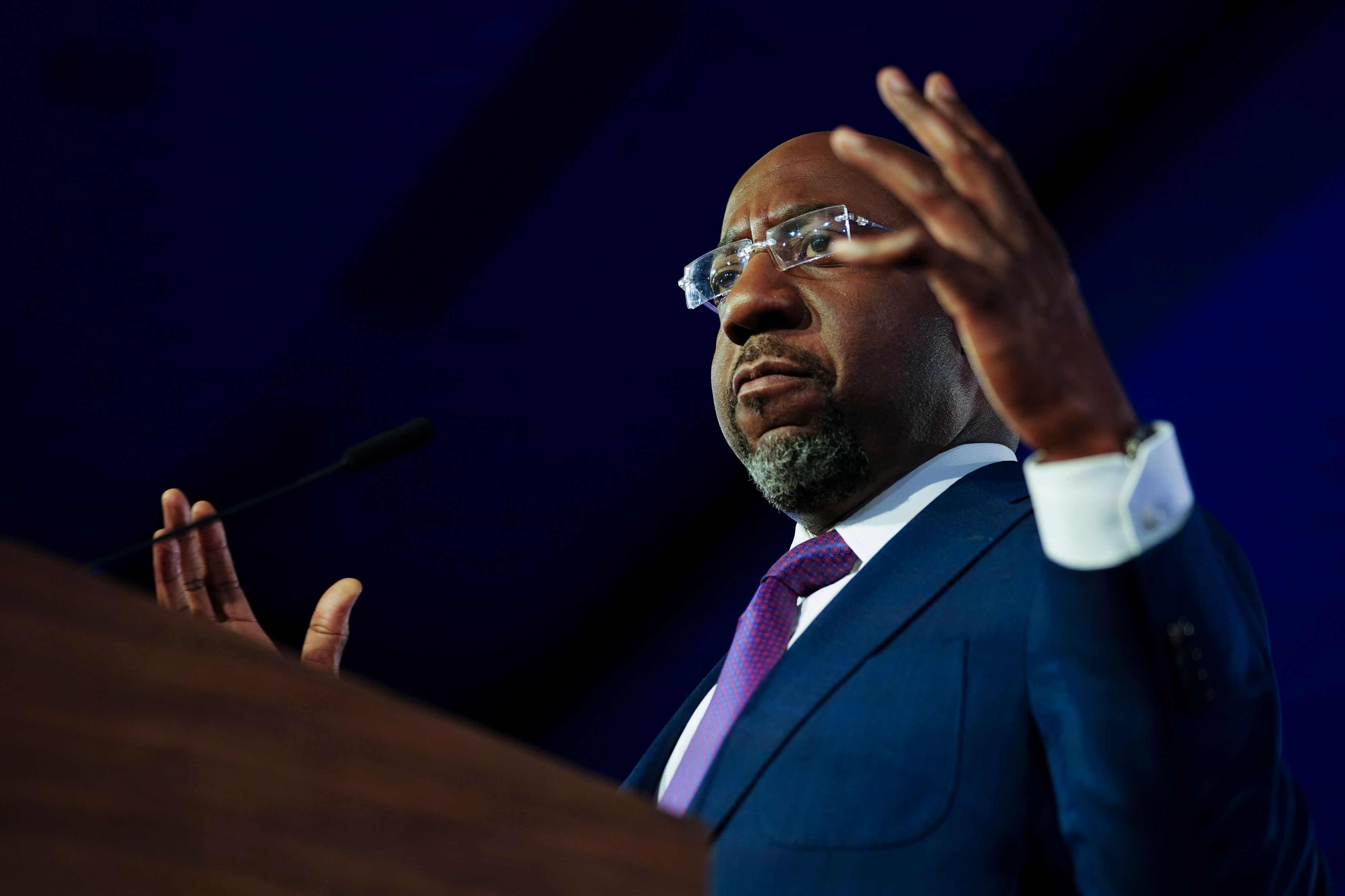 Im zweiten Wahlgang konnte Raphael Warnock seinen Sitz im Senat verteidigen.