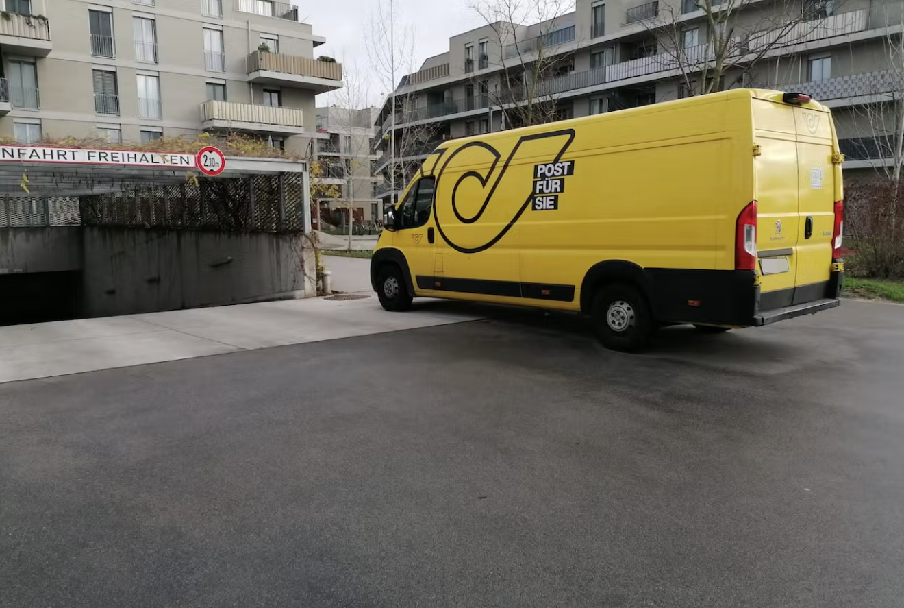 Der Lieferwagen des vom Vater beschuldigten Postlers