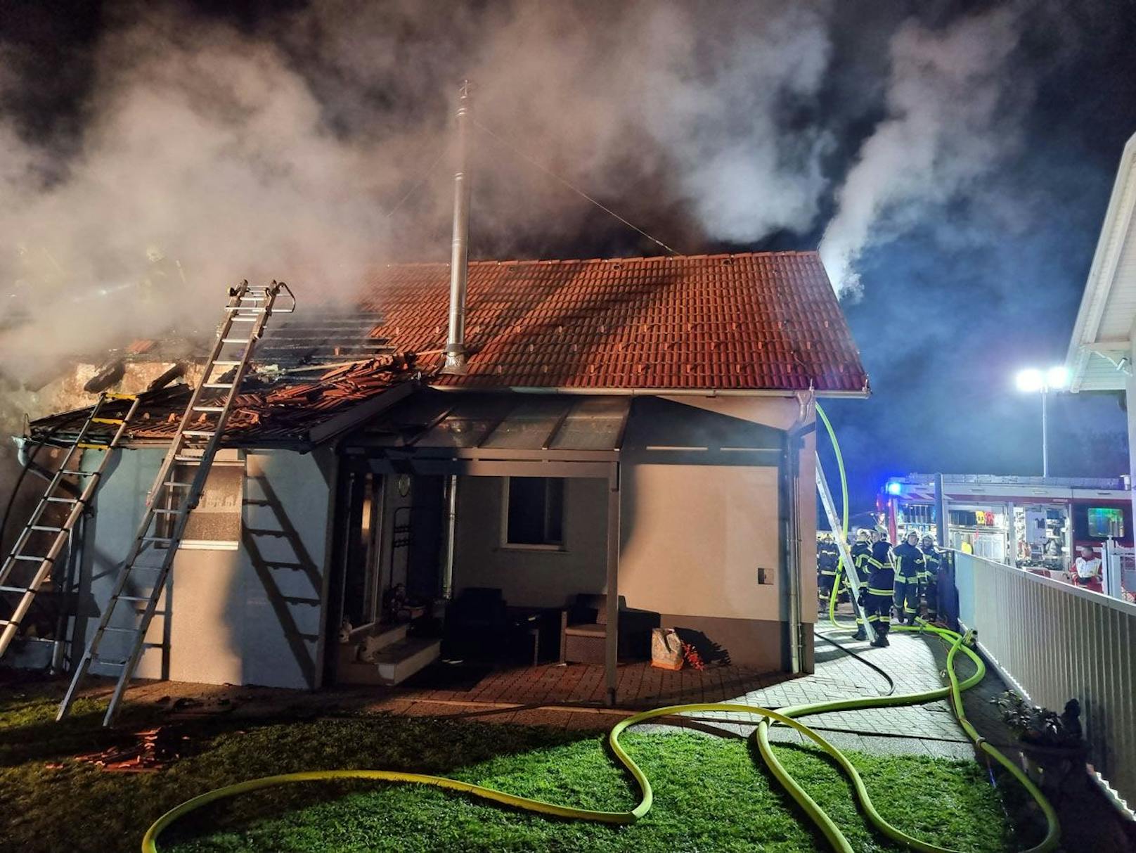 Wohnhausbrand in Hirtenberg