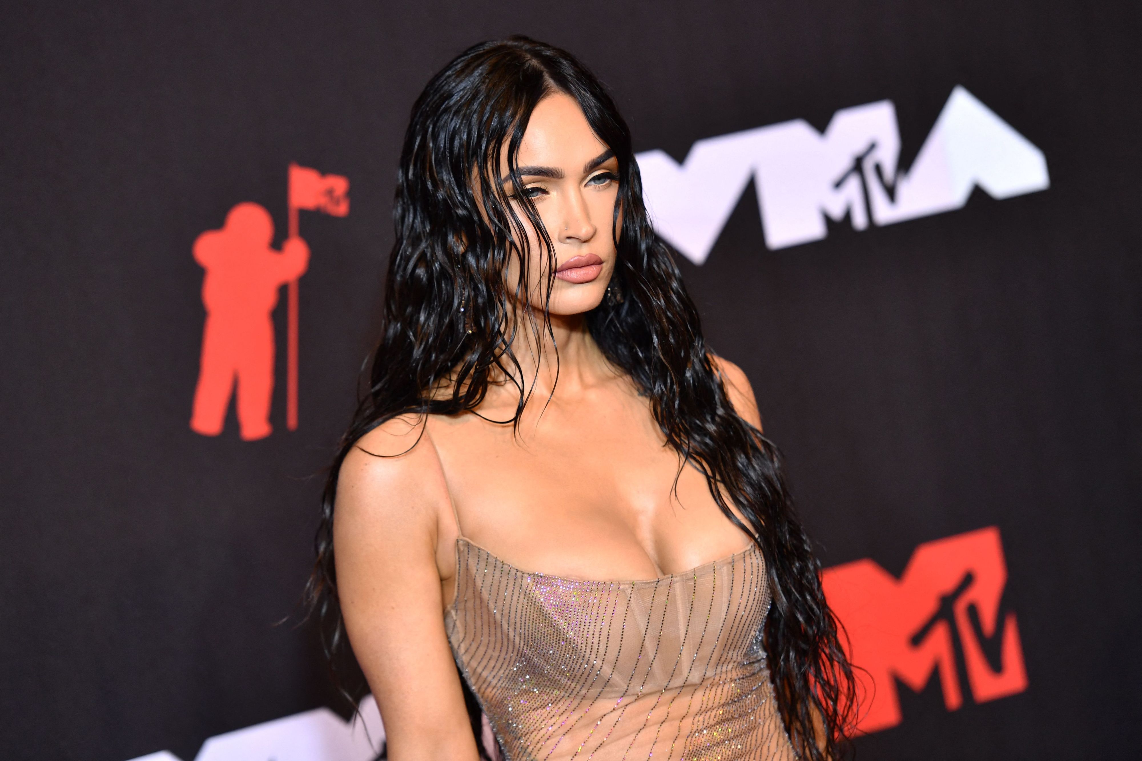 Megan Fox hat drei Kinder aus ihrer Ehe mit Brian Austin Green,&nbsp; das Paar reichte im November 2020 die Scheidung ein.
