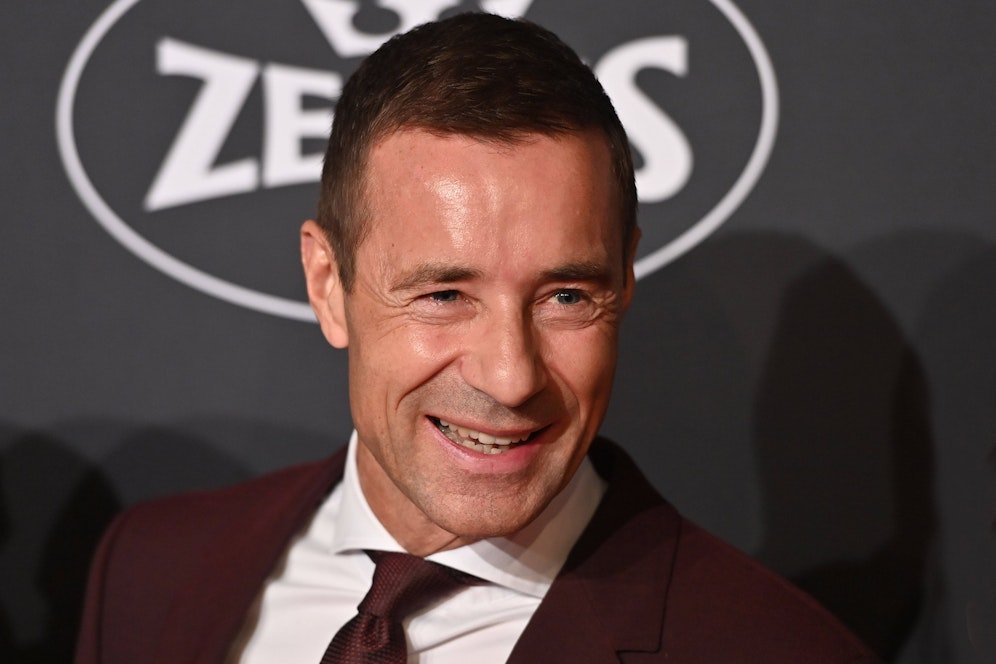 Kai Pflaume wird zum Gesicht der Modemarke von RIN.