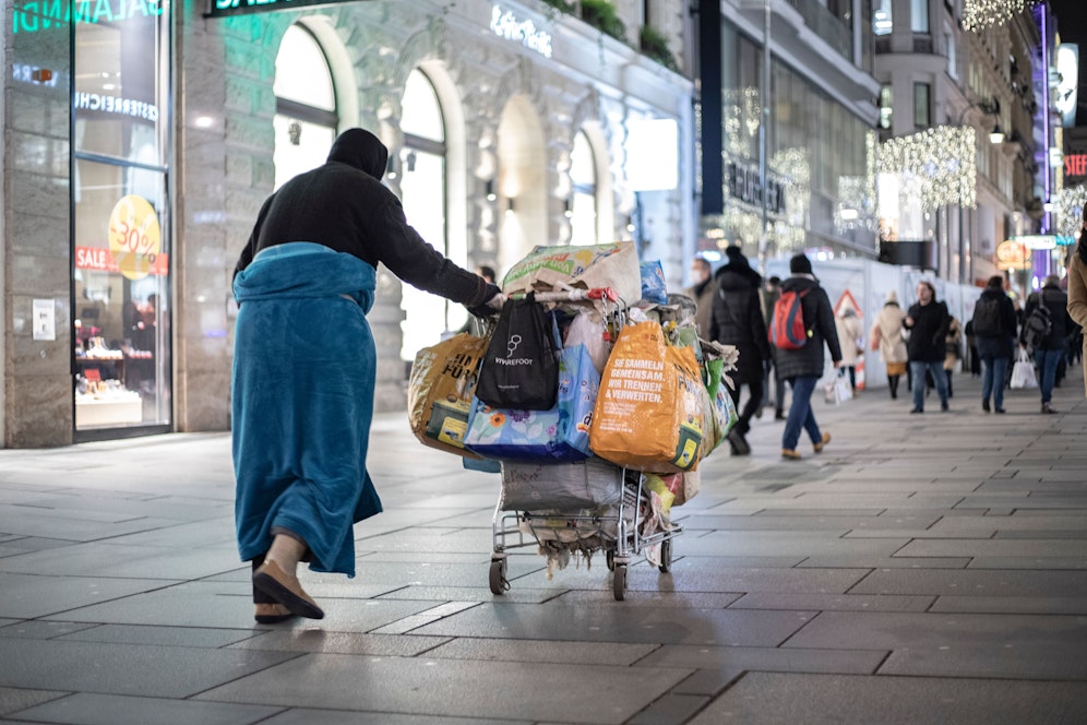 Für Obdachlose bricht die härteste Jahreszeit des Landes an. In einer Notsituation bittet die Caritas um einen Anruf. 