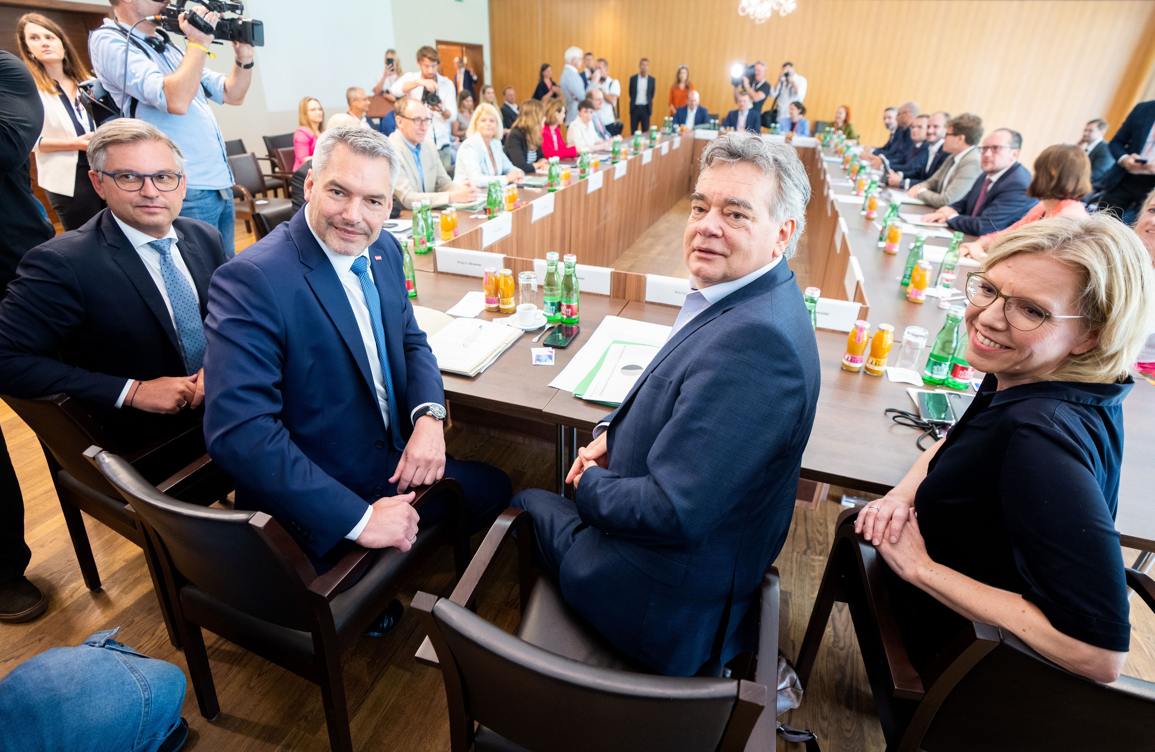 Der Sommerministerrat fand Ende Juli im Hotel Schlosspark Mauerbach statt. Es wurde Tafelspitz gereicht.